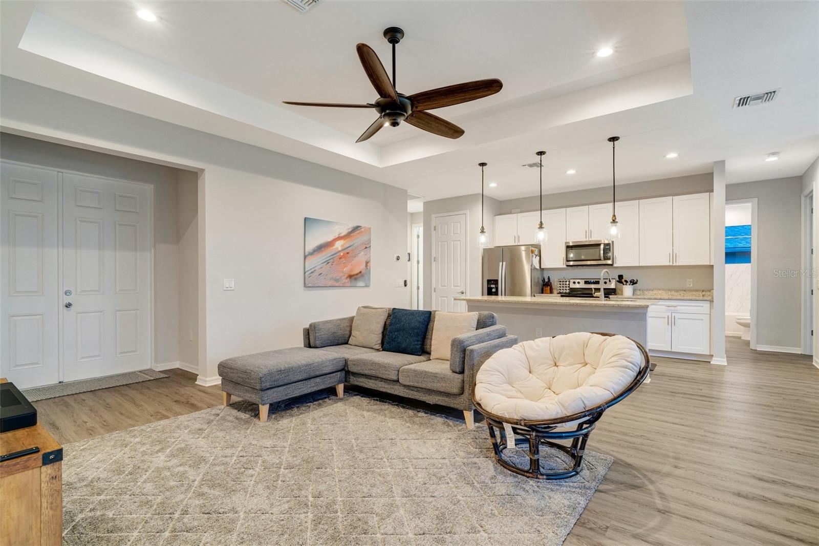 Image 4 of 50 For 3208 37th Street Sw