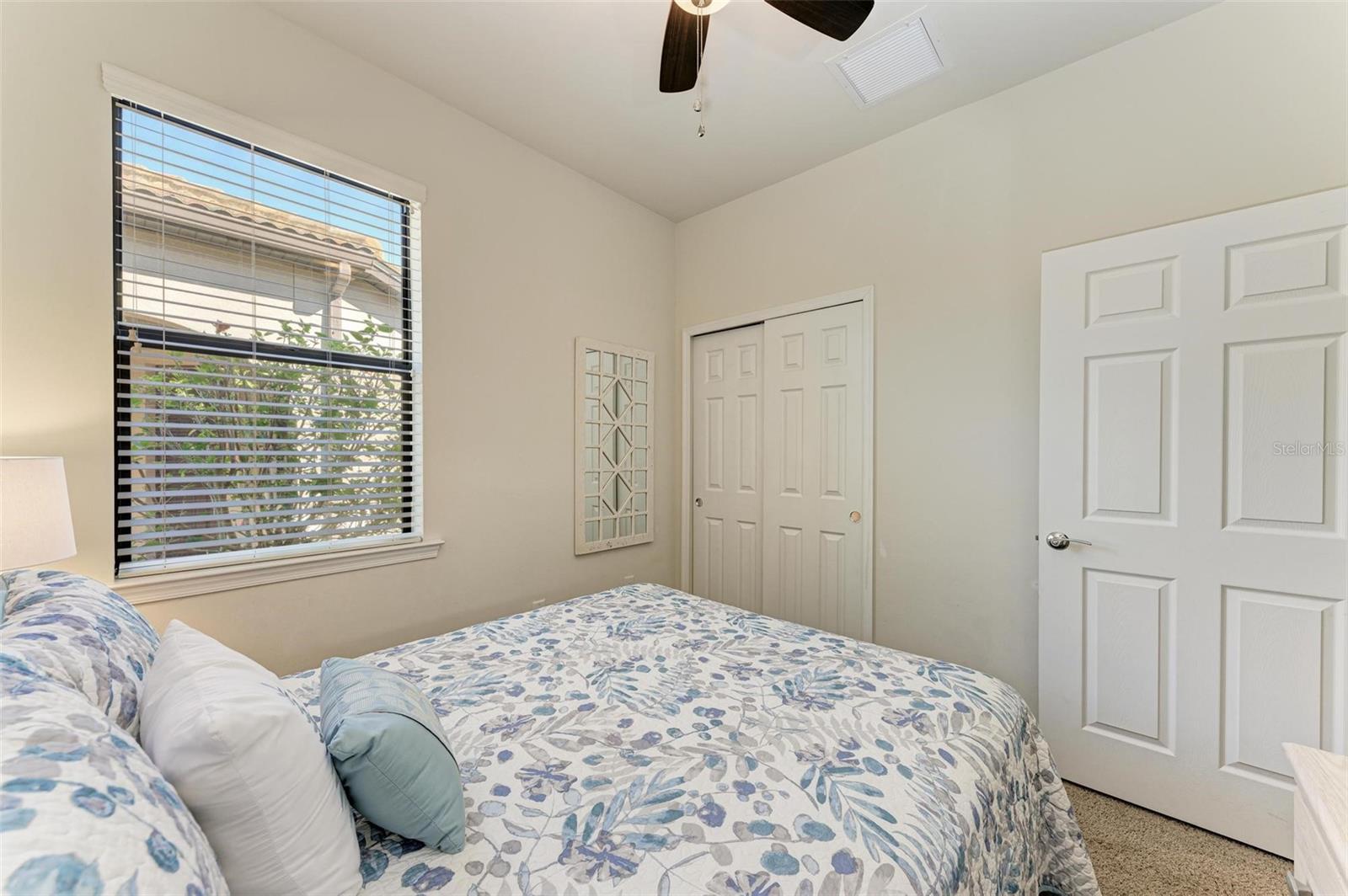 Image 30 of 47 For 6739 Haverhill Court