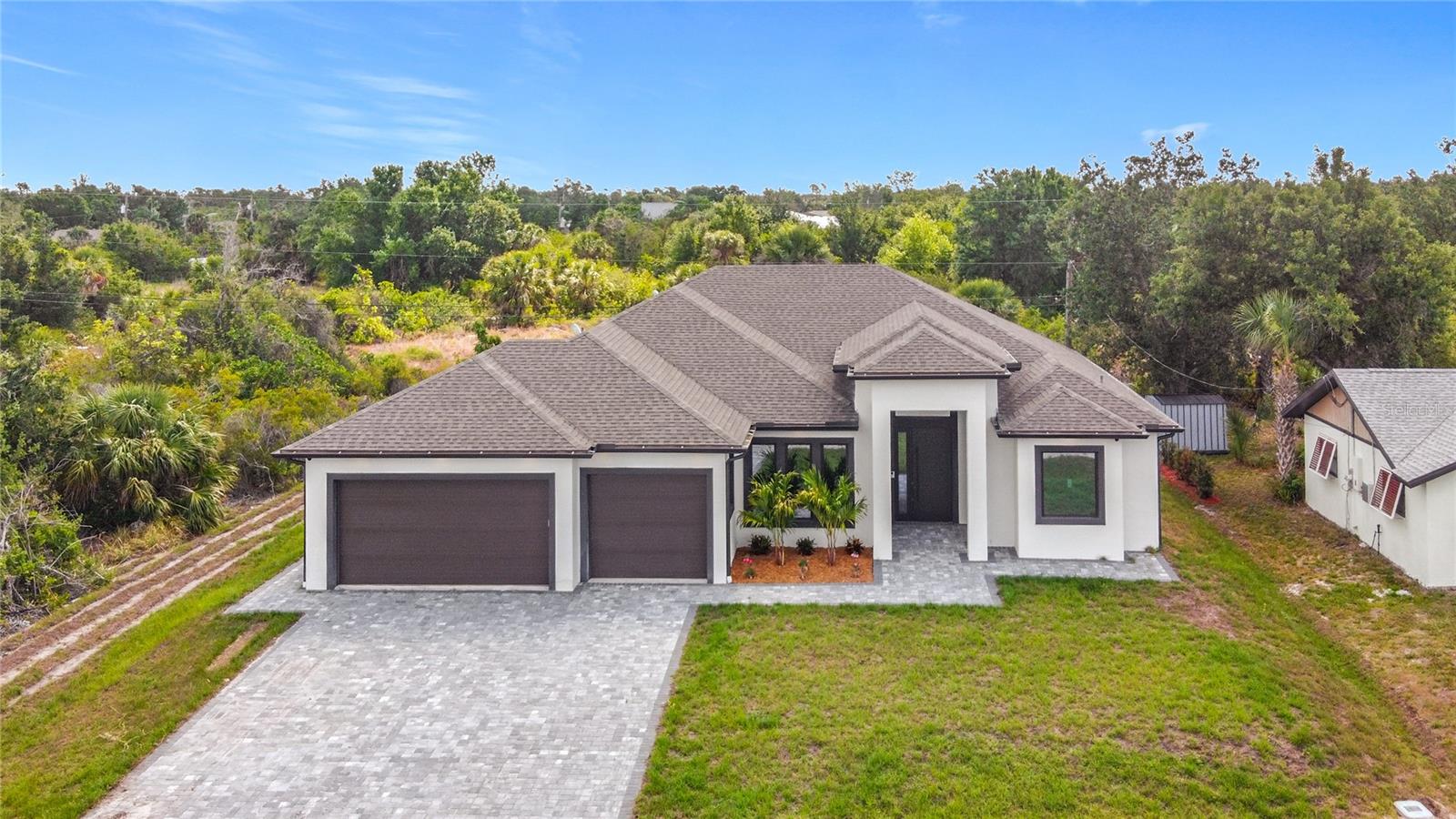 Image 2 of 56 For 7152 Bougainvillea Street