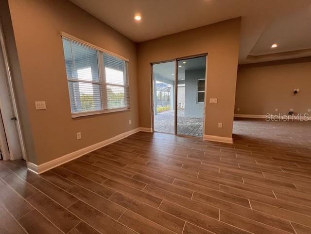 Image 17 of 35 For 10337 Canaveral Circle
