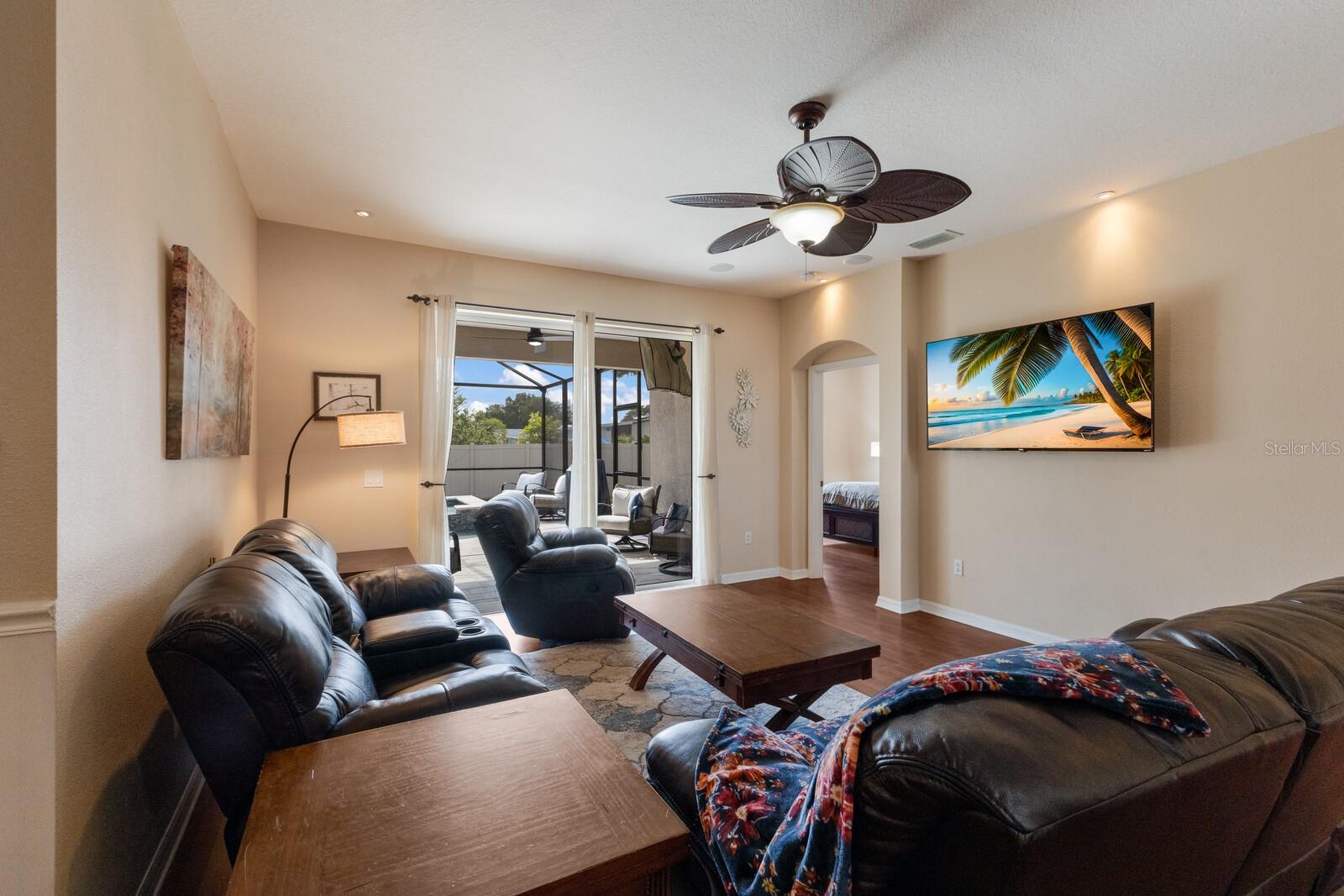 Image 11 of 41 For 4119 101st Avenue E
