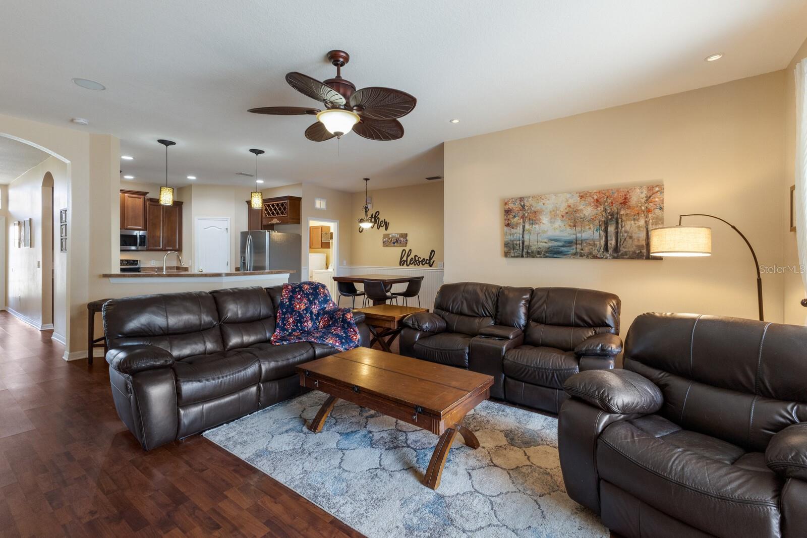 Image 12 of 41 For 4119 101st Avenue E