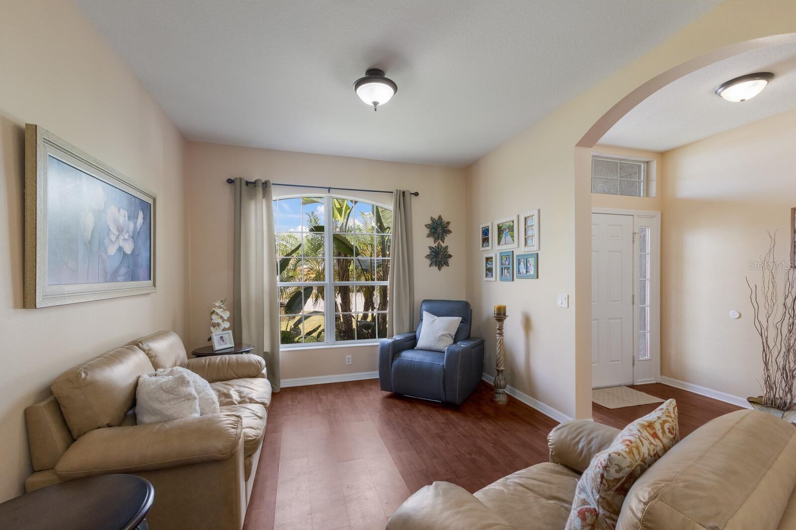 Image 7 of 41 For 4119 101st Avenue E