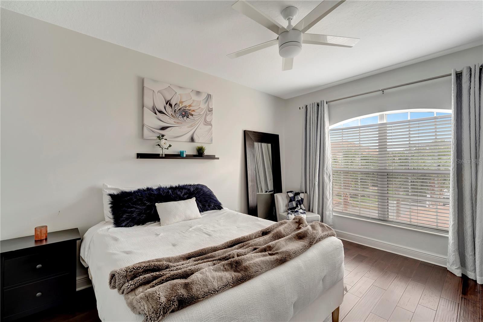 Image 35 of 49 For 8436 Miramar Way 8436