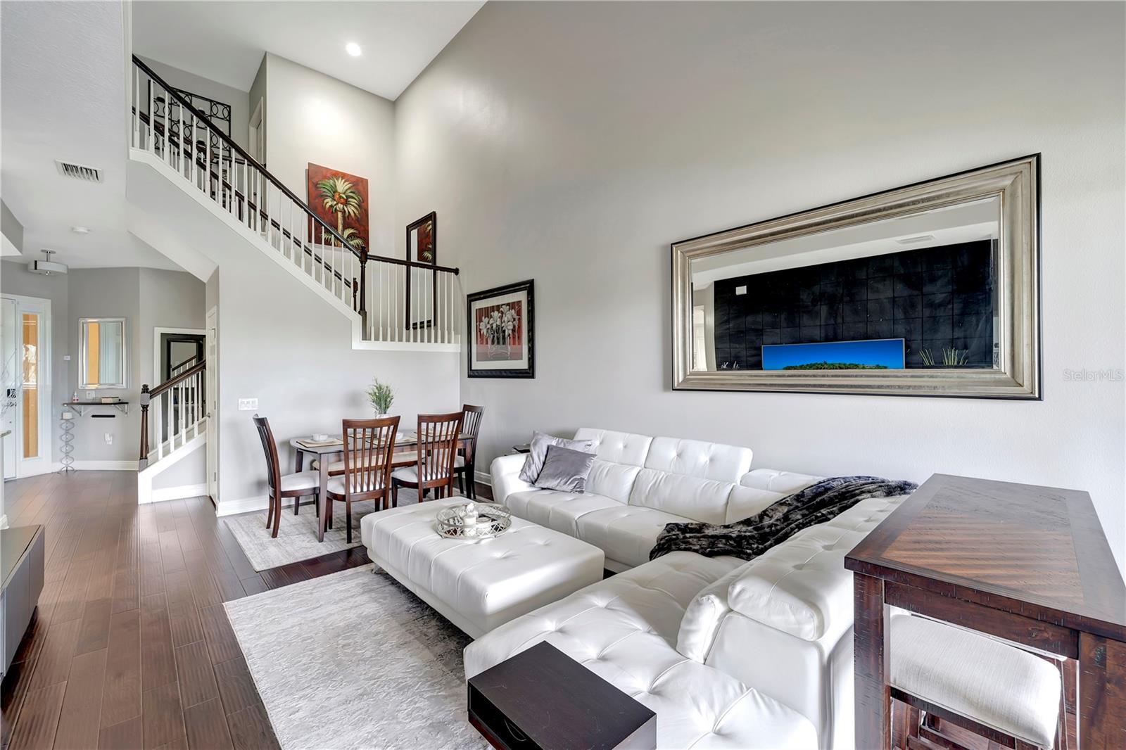 Image 7 of 49 For 8436 Miramar Way 8436