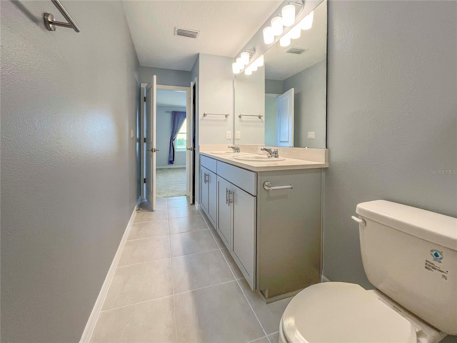 Image 15 of 22 For 8752 Daybreak Street