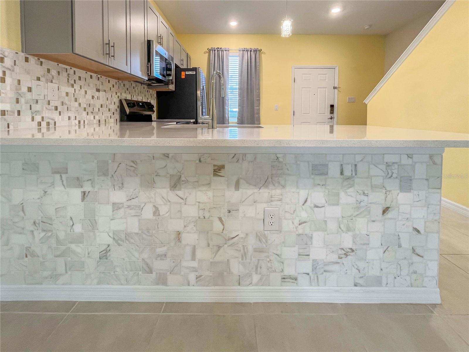 Image 5 of 22 For 8752 Daybreak Street