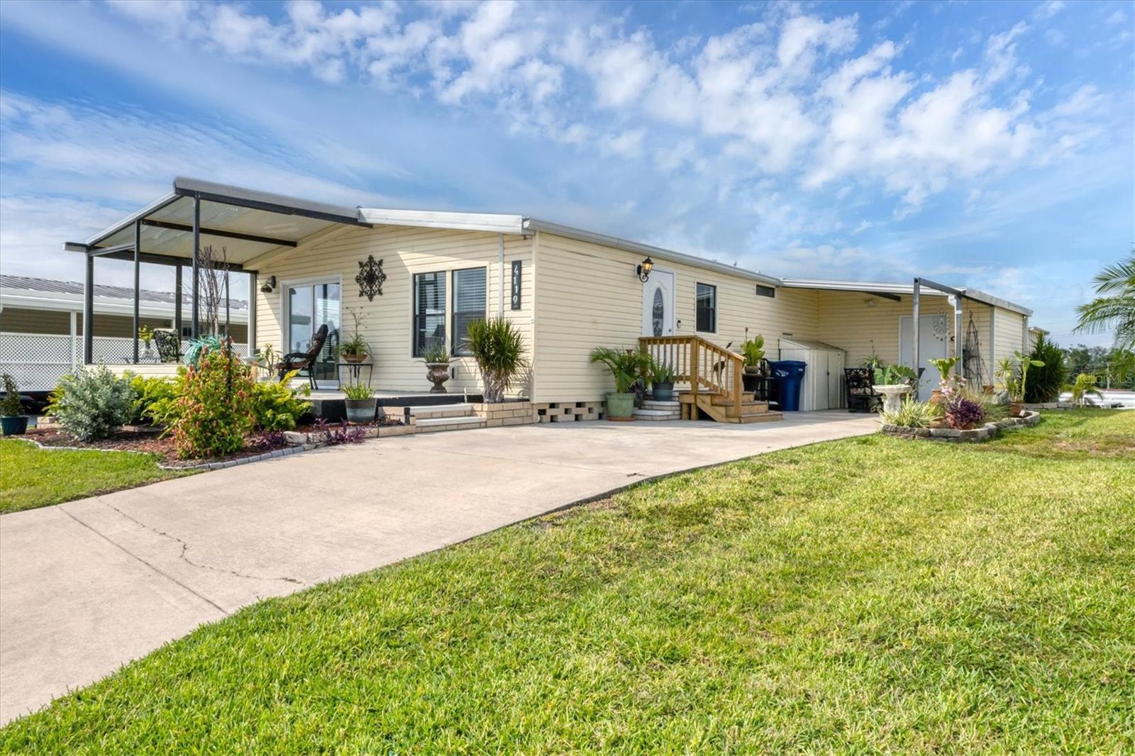 Image 2 of 55 For 4119 13th Street E