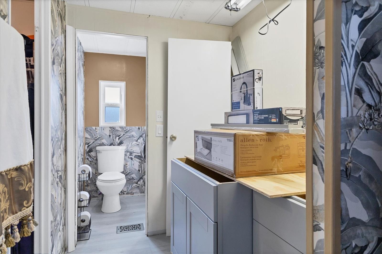 Image 21 of 55 For 4119 13th Street E