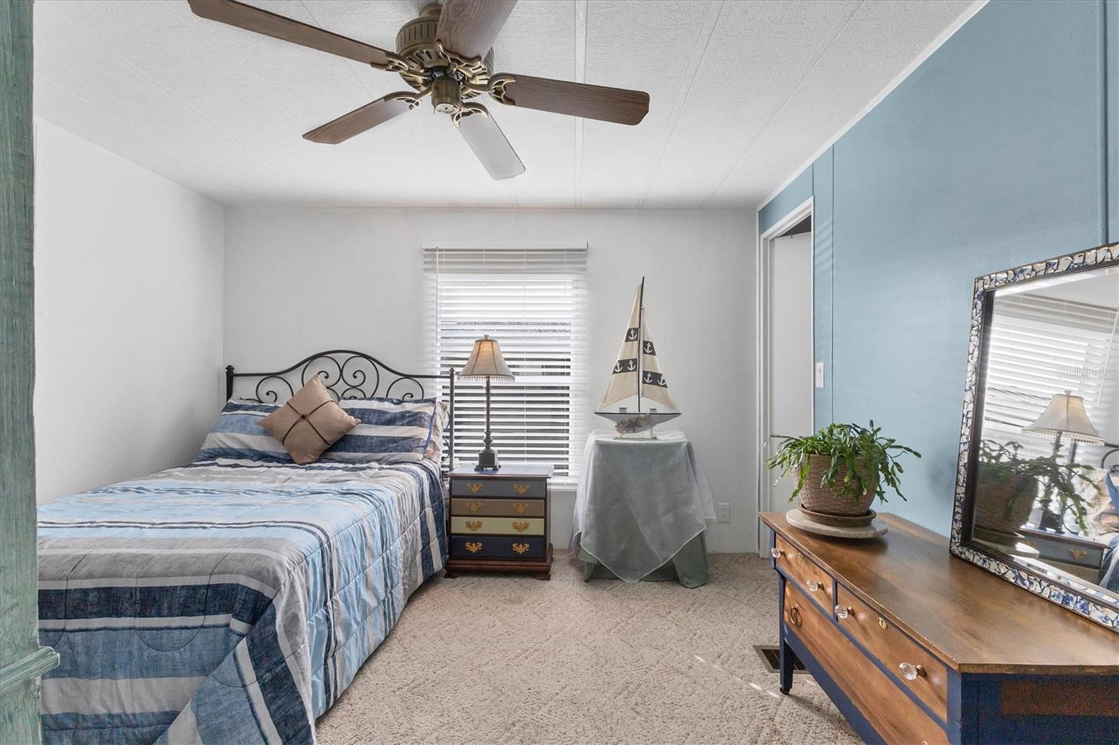 Image 23 of 55 For 4119 13th Street E