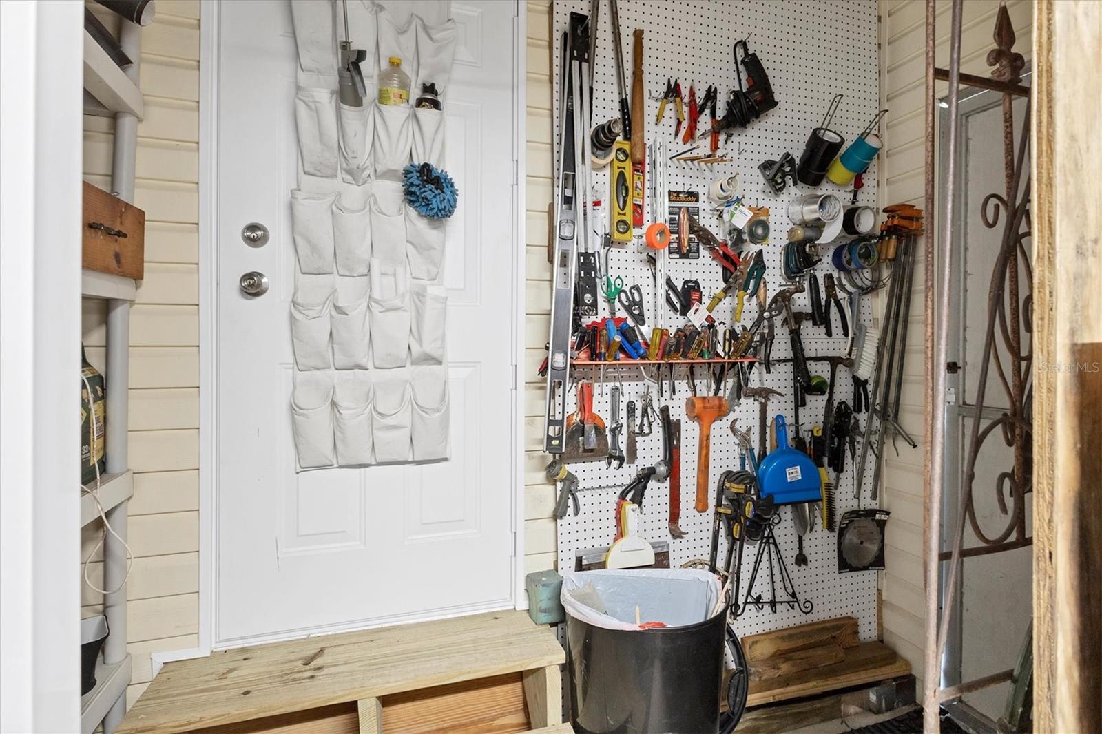 Image 26 of 55 For 4119 13th Street E