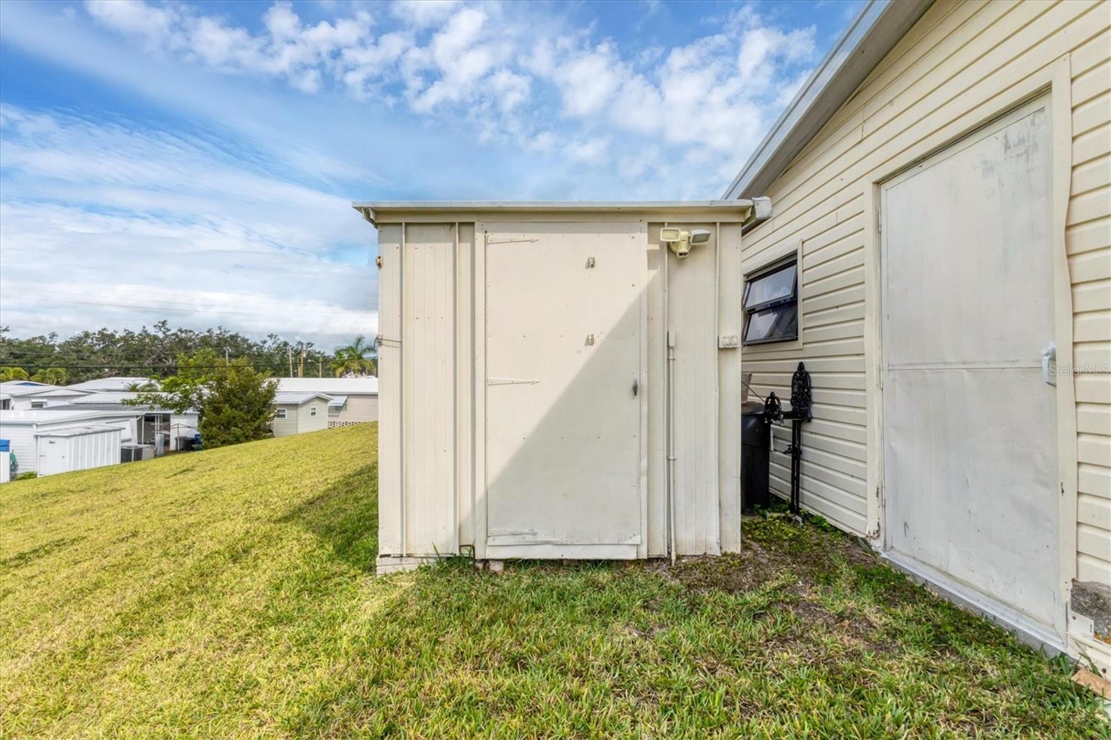 Image 31 of 55 For 4119 13th Street E