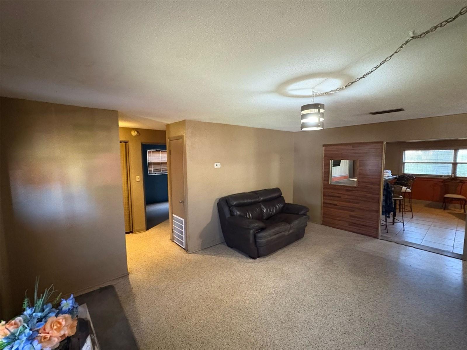 Image 8 of 19 For 1818 Mango Tree Drive
