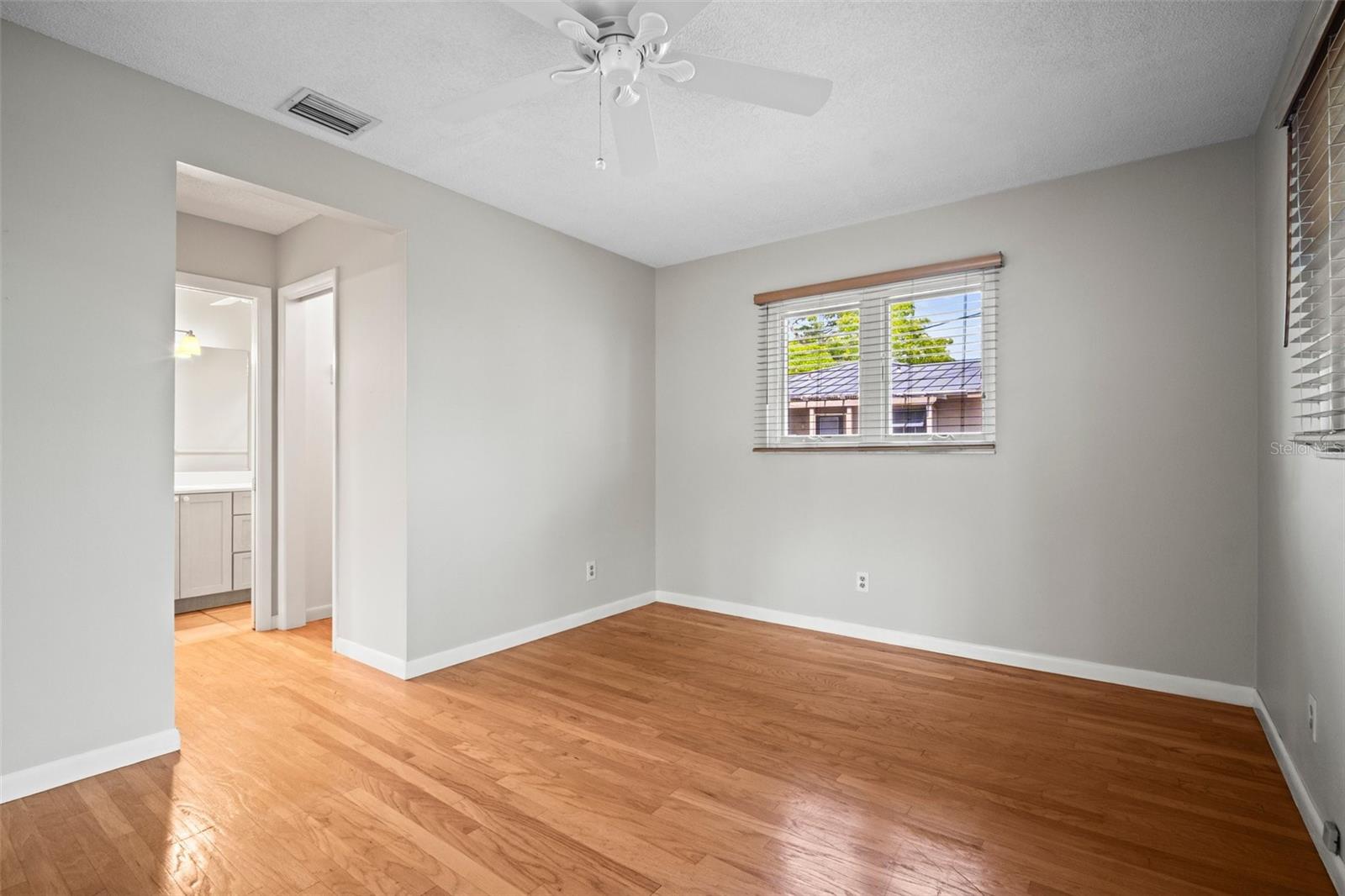 Image 13 of 29 For 6512 Bowline Drive