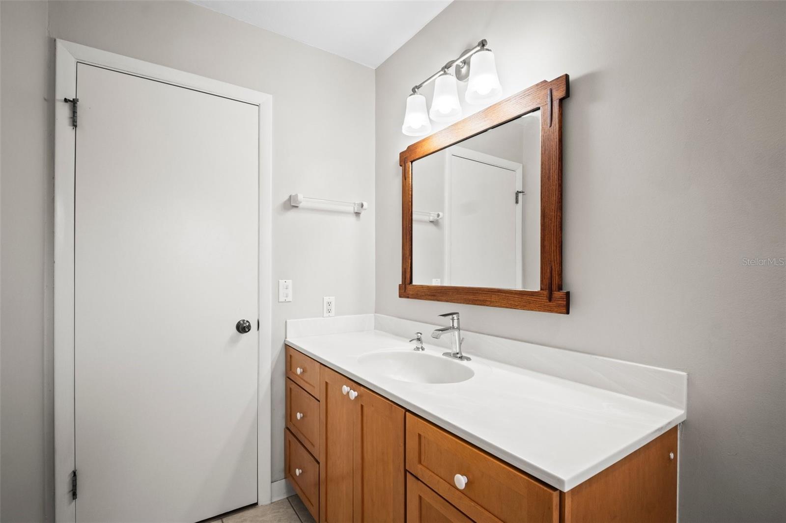 Image 17 of 29 For 6512 Bowline Drive