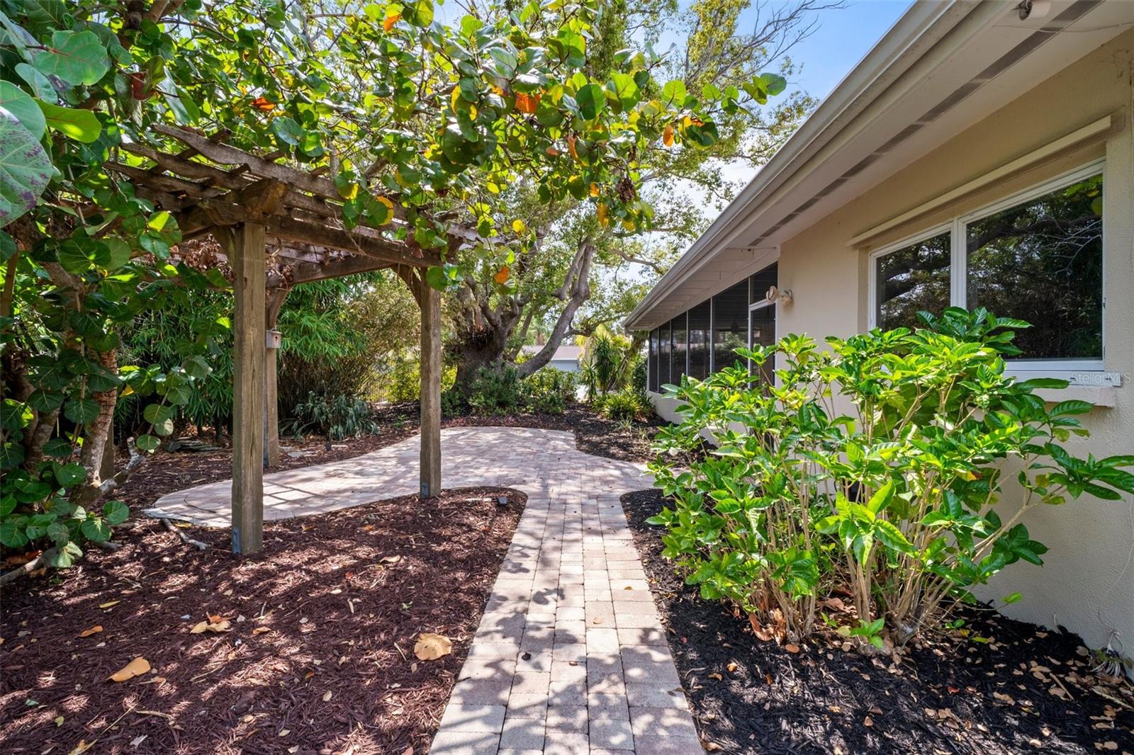 Image 24 of 29 For 6512 Bowline Drive