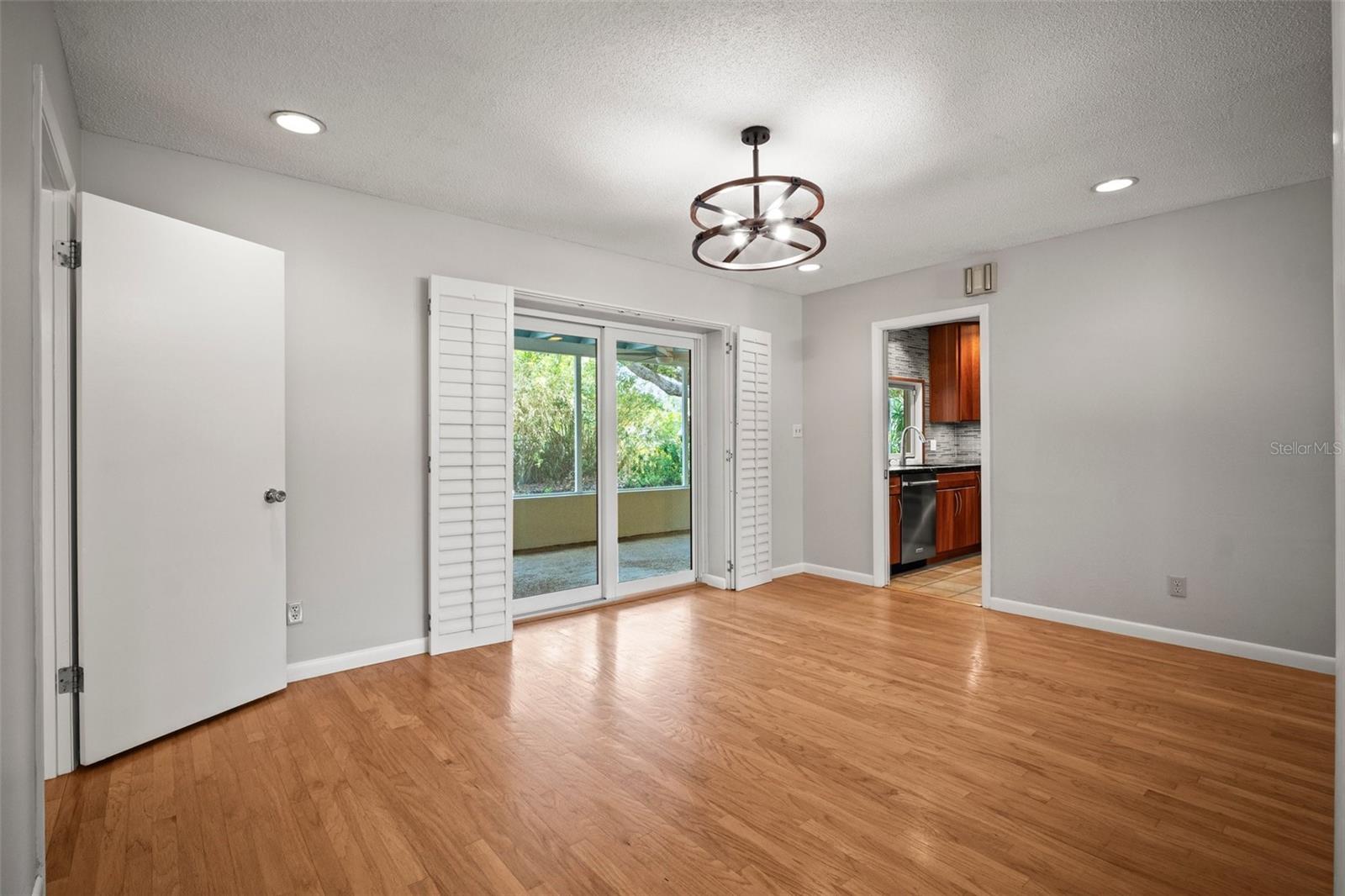 Image 5 of 29 For 6512 Bowline Drive
