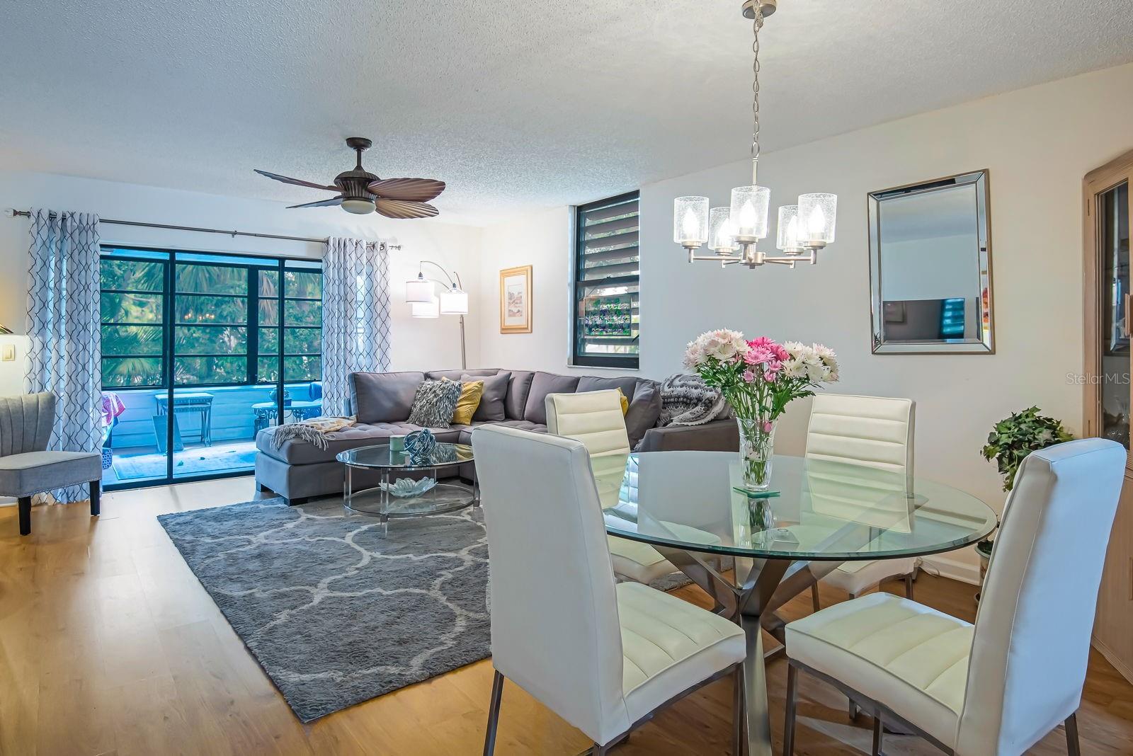 Image 12 of 39 For 523 Spring Lakes Boulevard