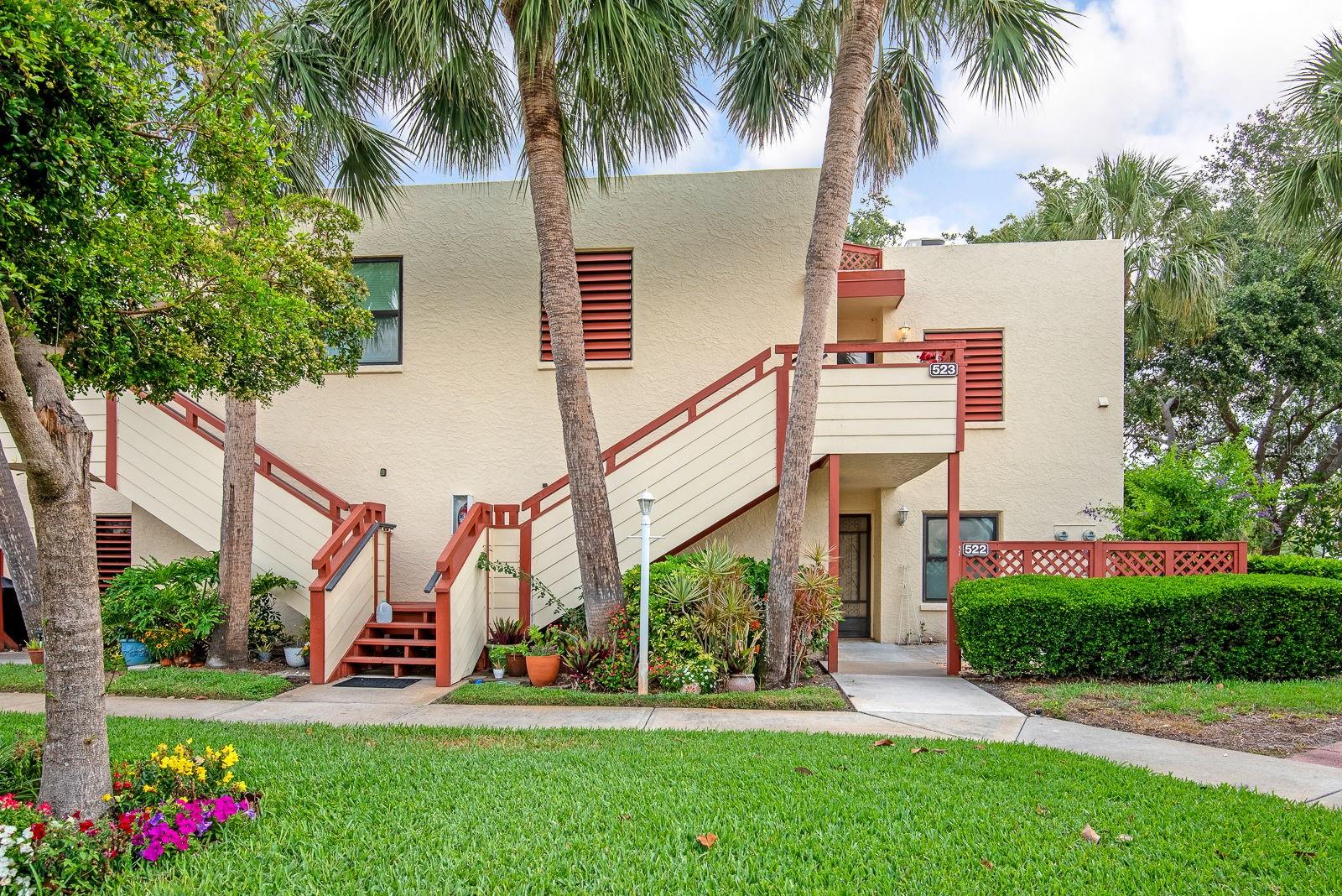 Image 2 of 39 For 523 Spring Lakes Boulevard