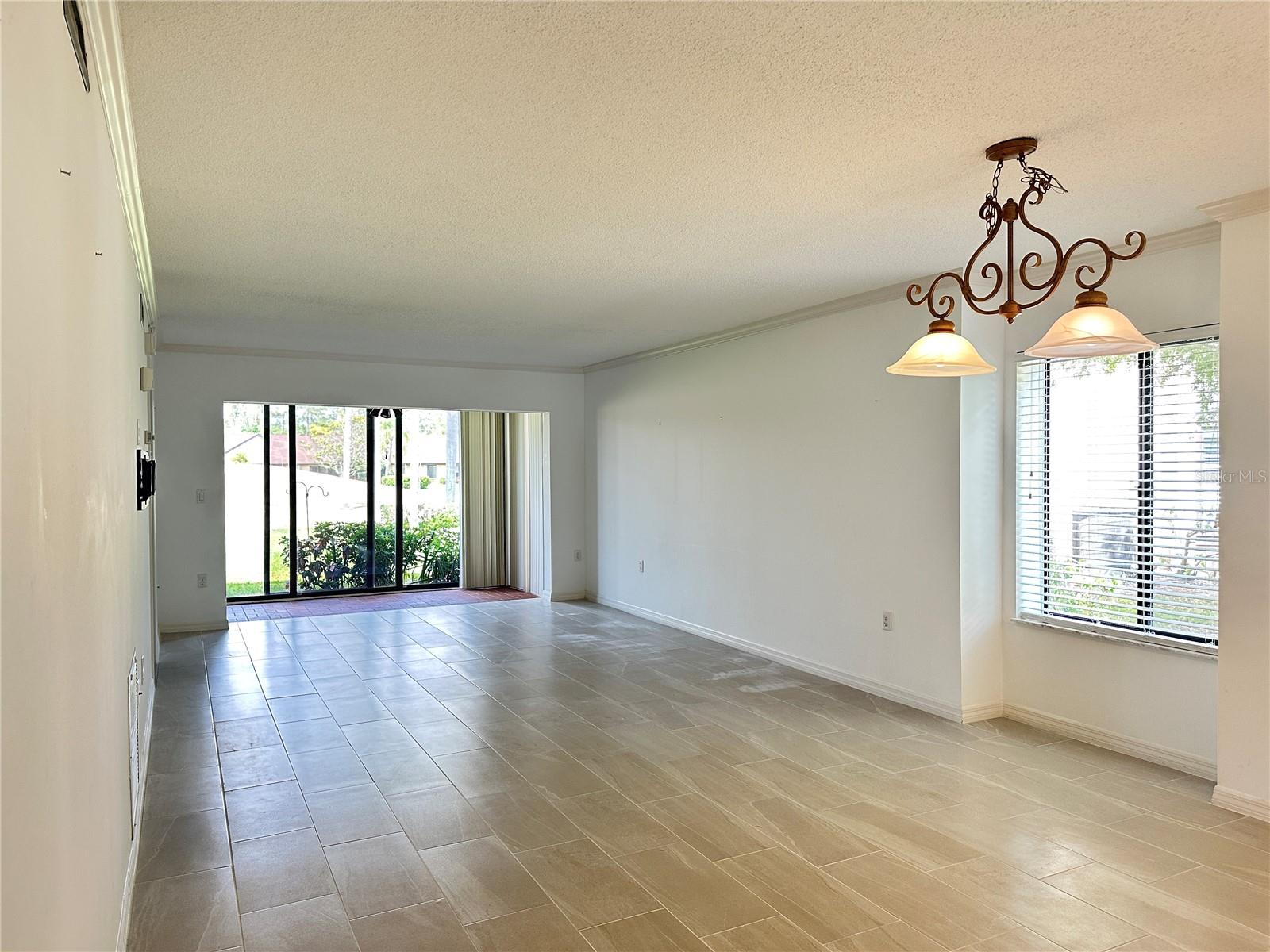 Image 14 of 49 For 6191 Timber Lake Drive A11