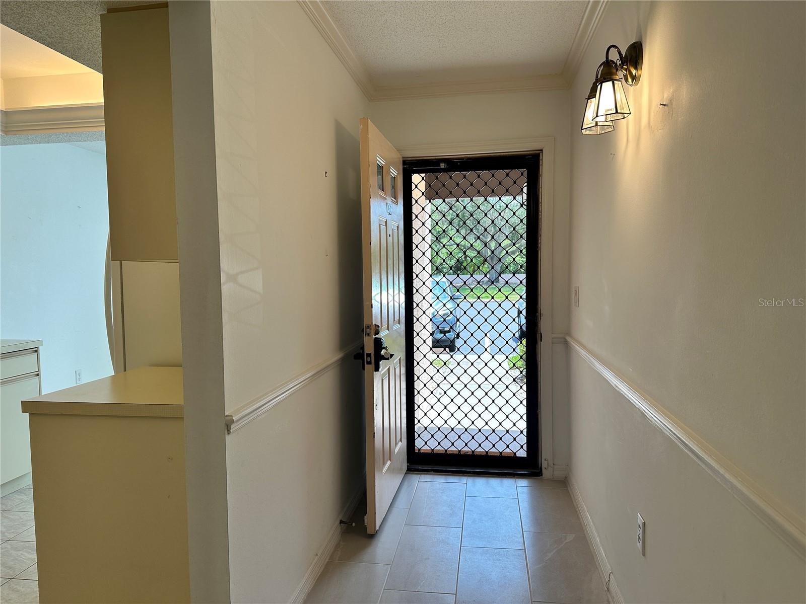 Image 4 of 49 For 6191 Timber Lake Drive A11