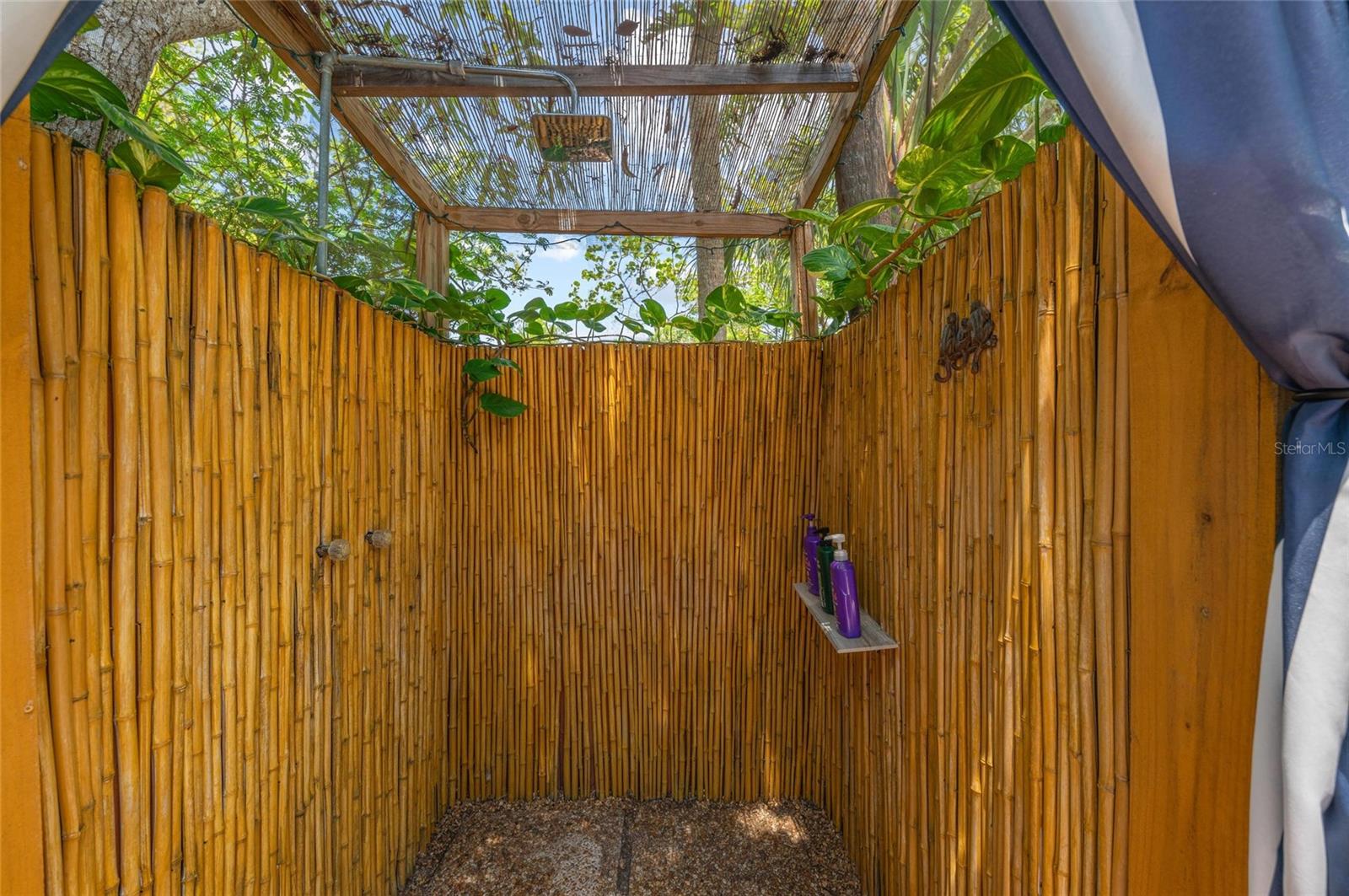 Image 15 of 90 For 941 Virginia Drive