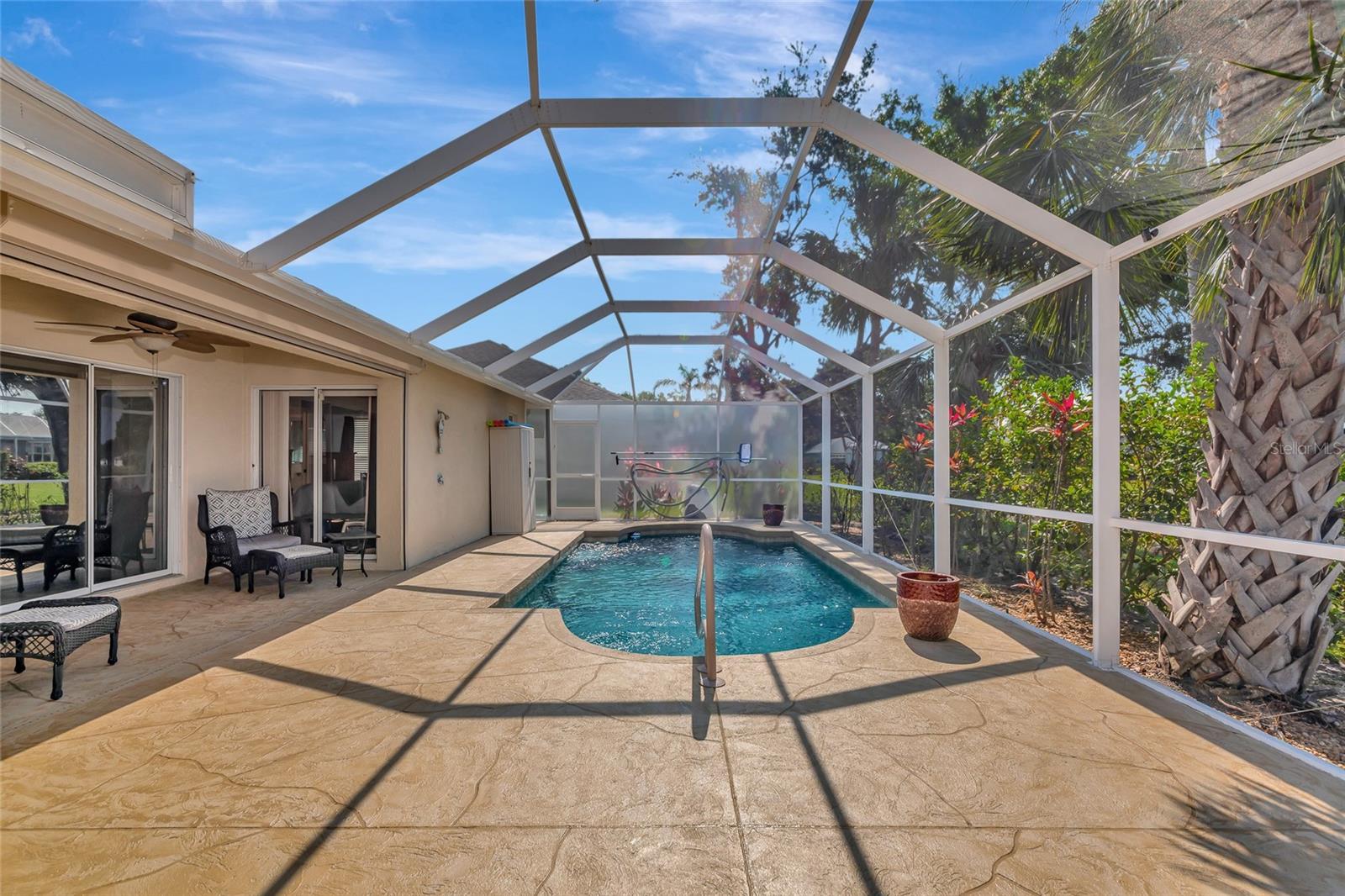 Image 26 of 47 For 3718 61st Drive E