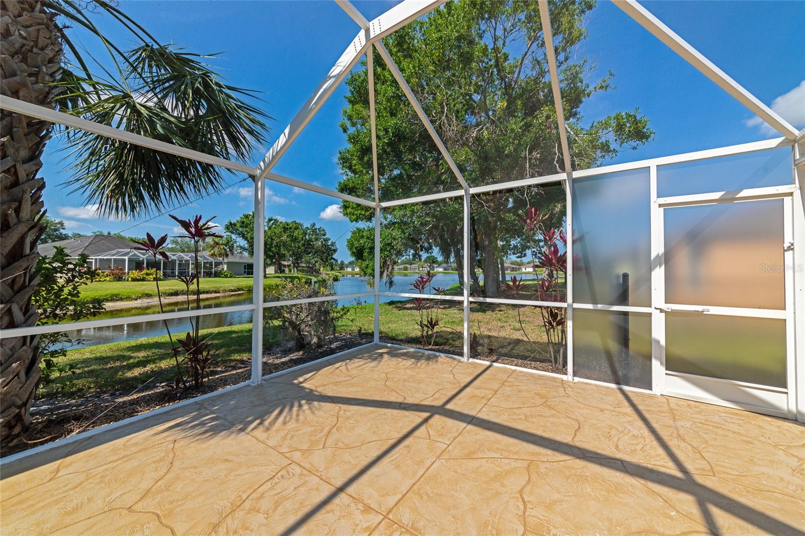 Image 31 of 47 For 3718 61st Drive E