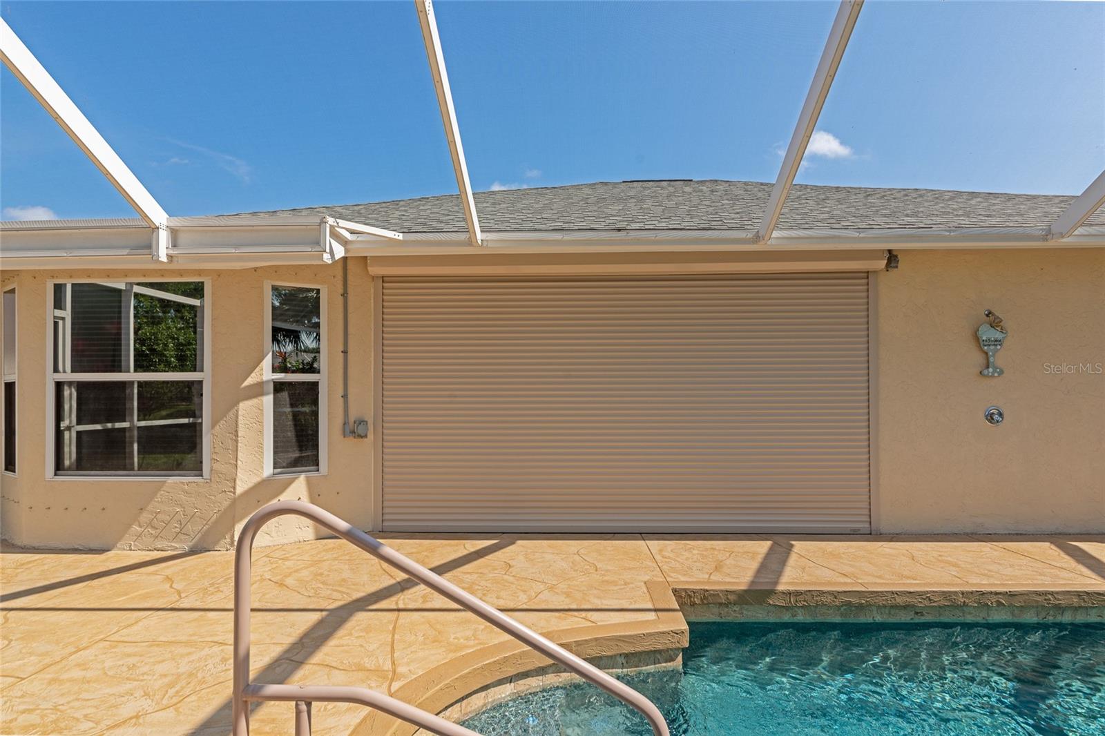 Image 32 of 47 For 3718 61st Drive E