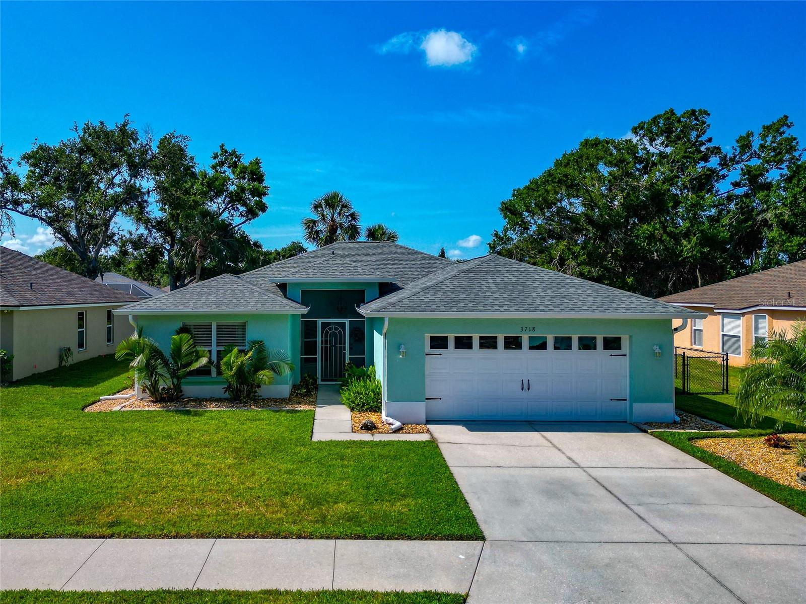 Image 36 of 47 For 3718 61st Drive E