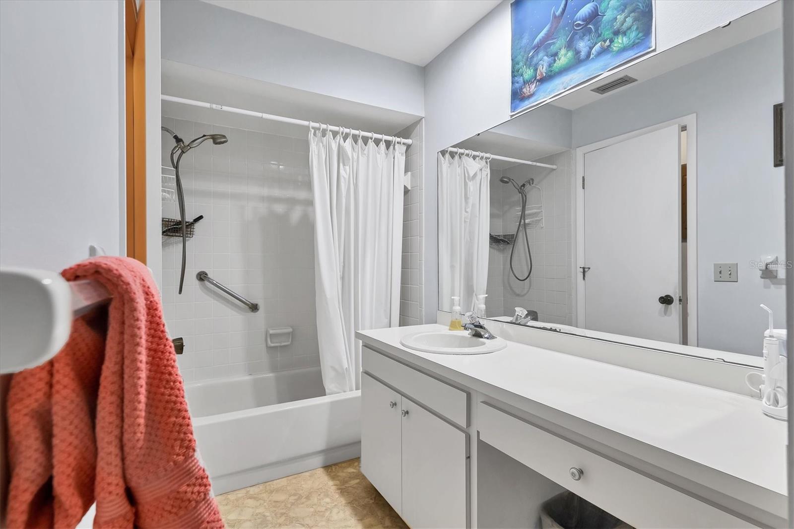 Image 15 of 29 For 3336 Tallywood Court 7084