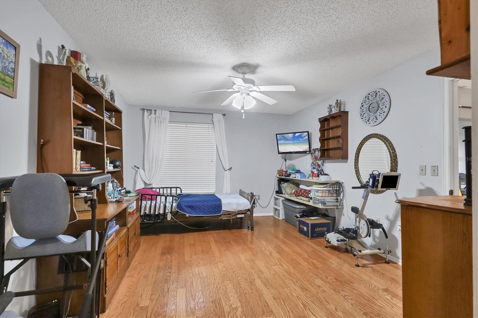 Image 16 of 29 For 3336 Tallywood Court 7084