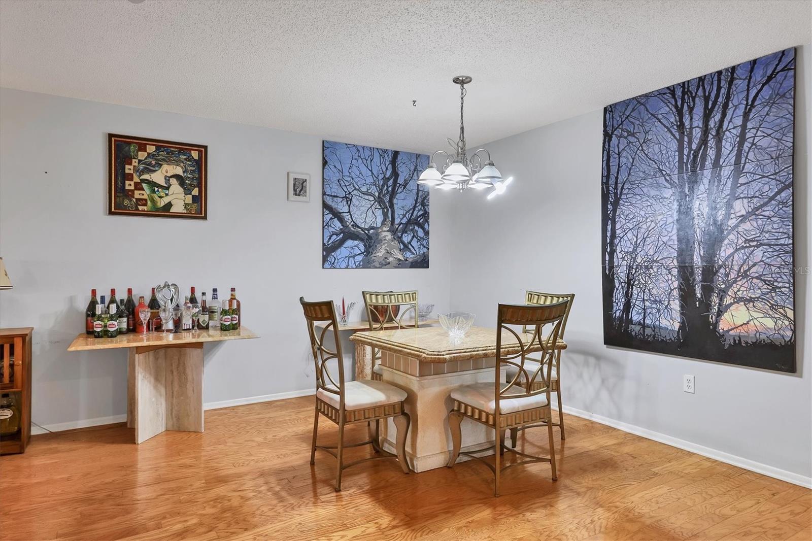 Image 7 of 29 For 3336 Tallywood Court 7084