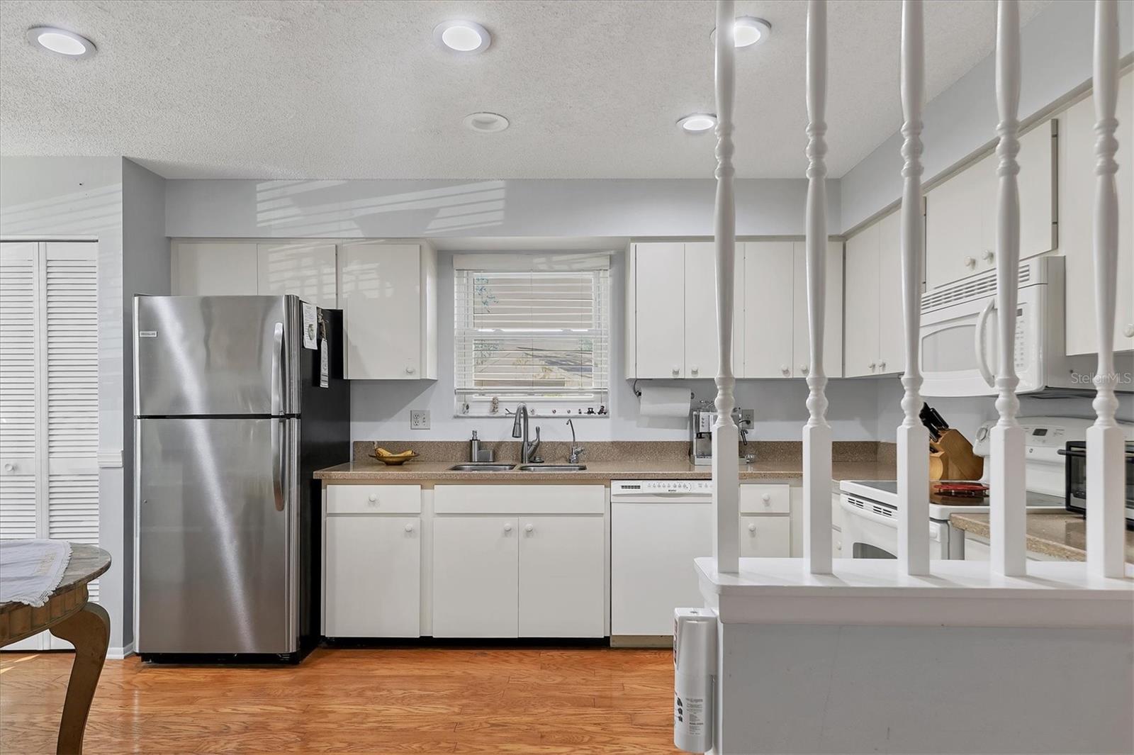 Image 9 of 29 For 3336 Tallywood Court 7084