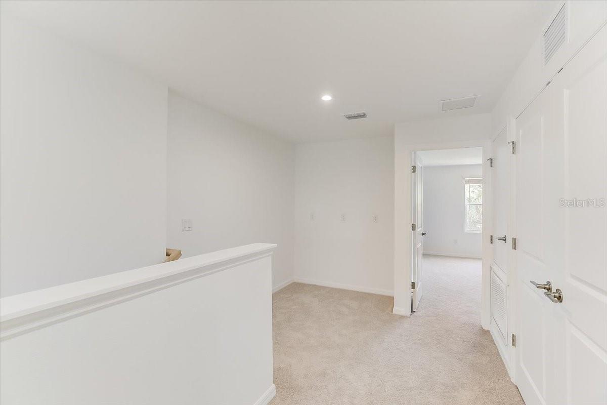 Image 15 of 39 For 8449 Lunar Skye Street