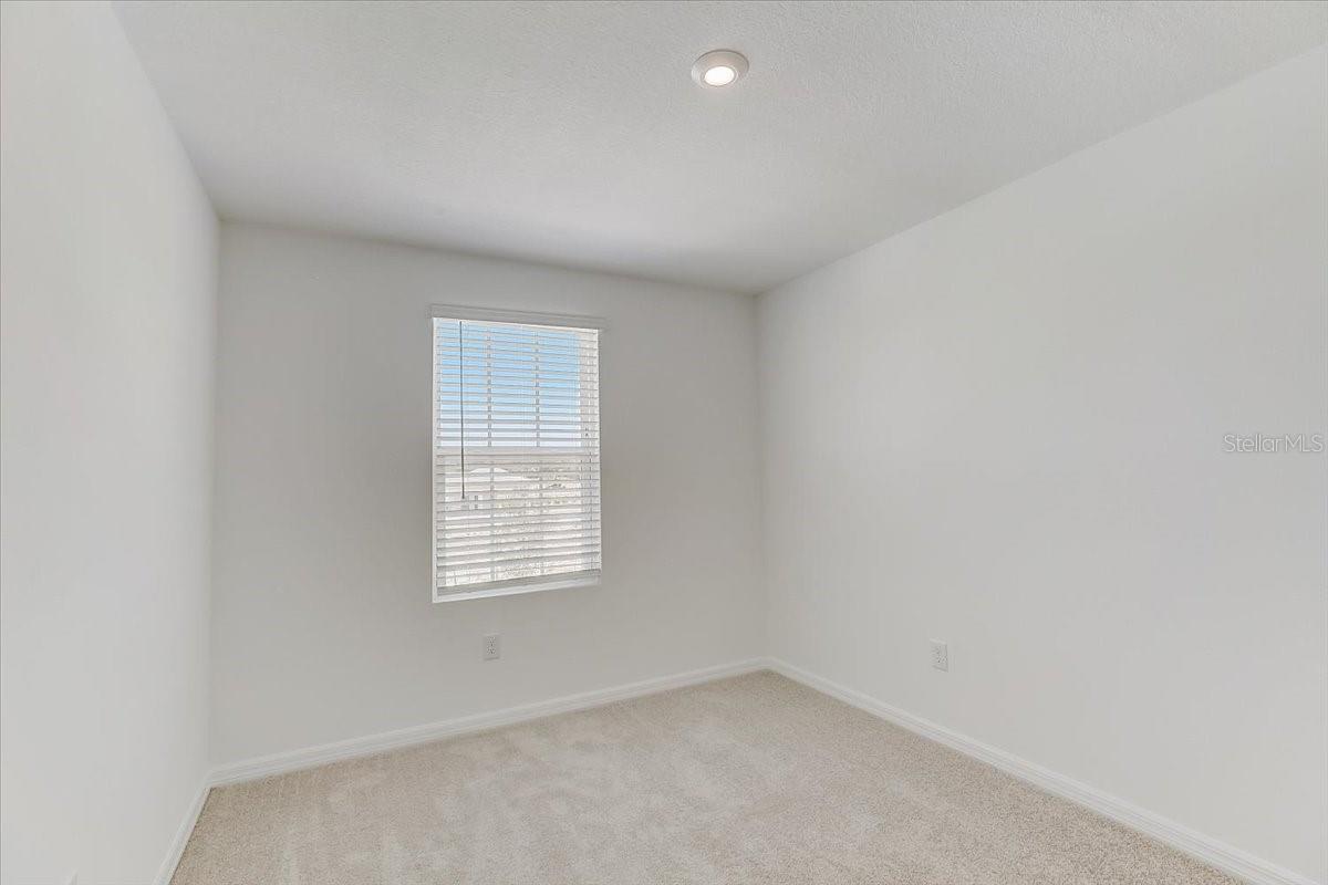 Image 21 of 39 For 8449 Lunar Skye Street