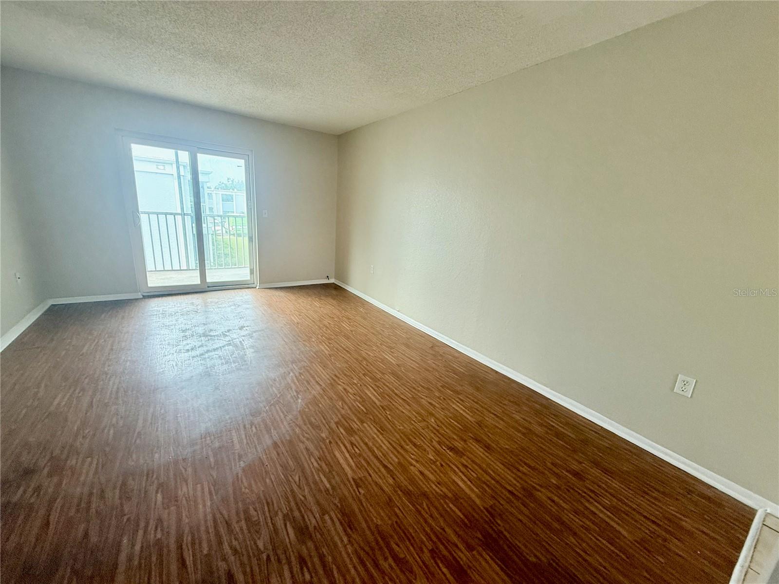 Image 6 of 21 For 5310 26th Street W 1604