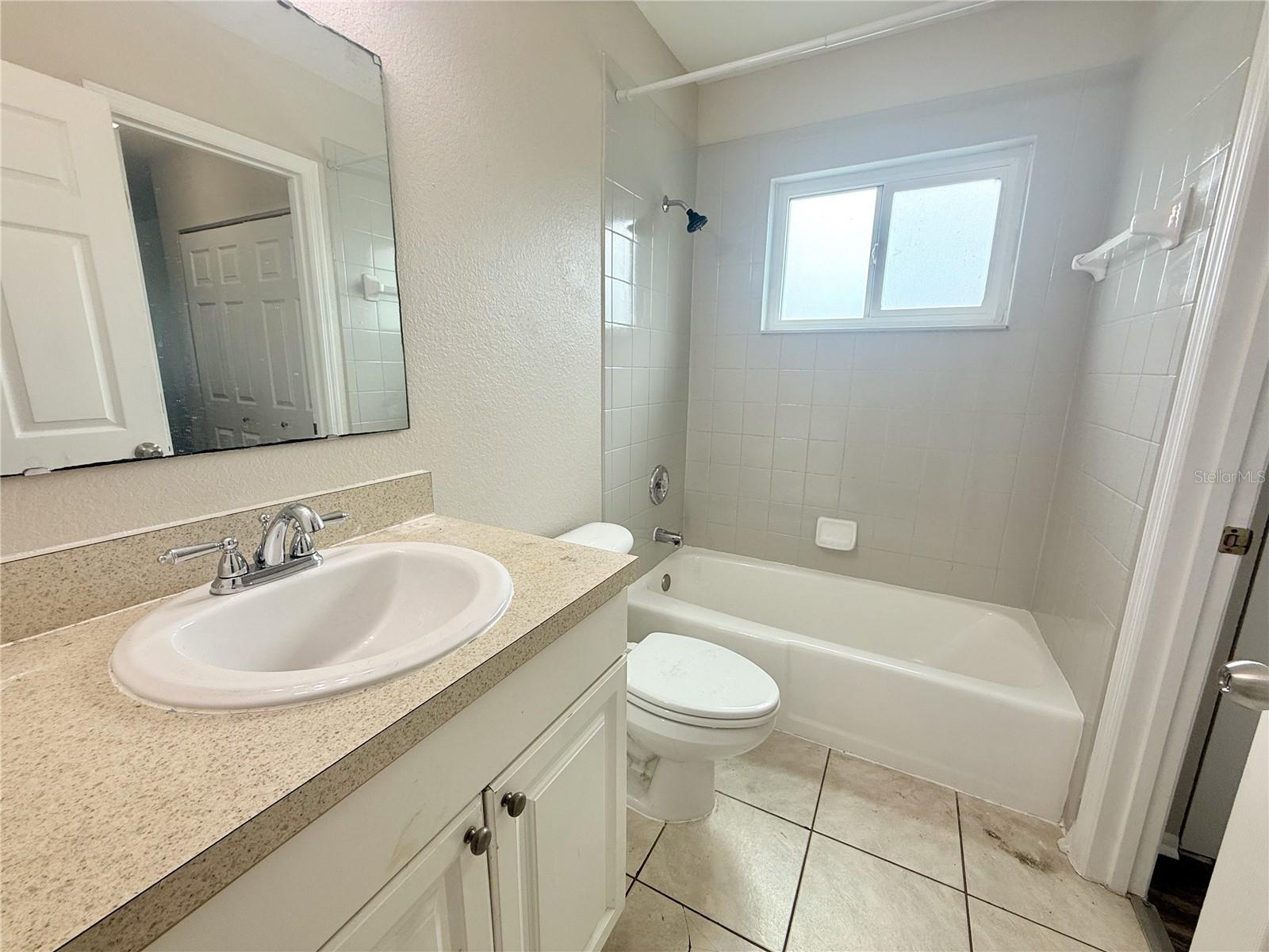Image 9 of 21 For 5310 26th Street W 1604