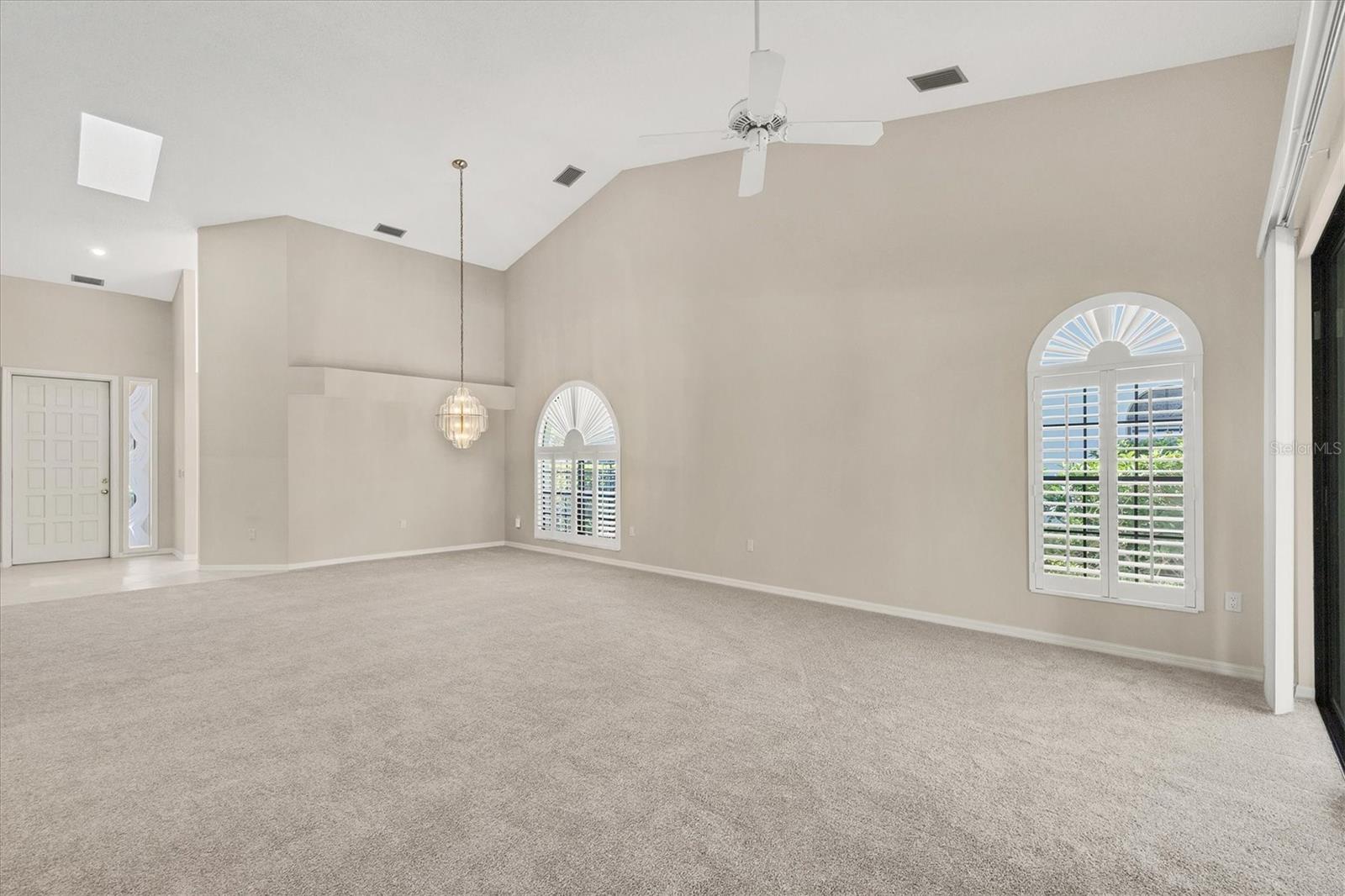Image 11 of 57 For 4517 Las Brisas Lane
