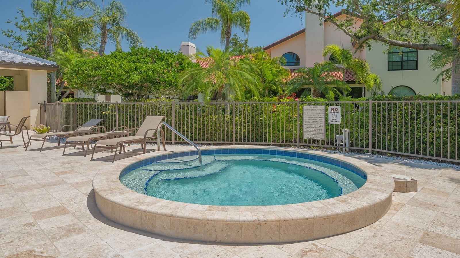 Image 32 of 57 For 4517 Las Brisas Lane