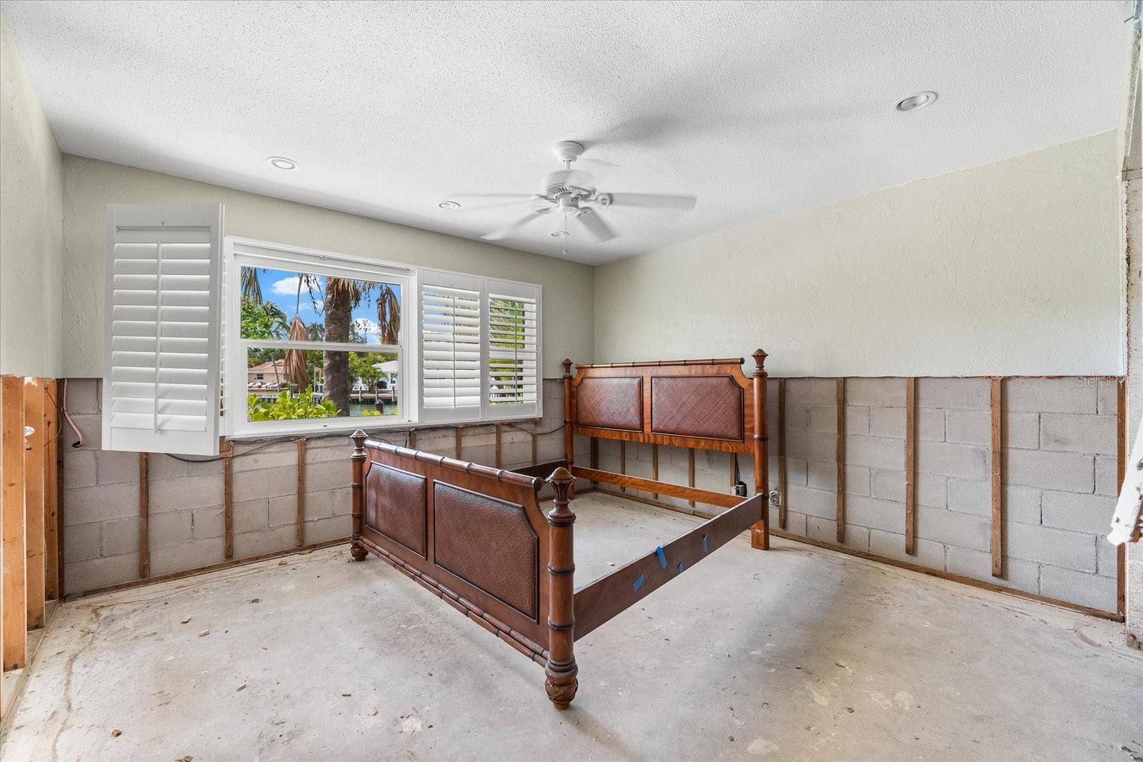 Image 14 of 55 For 868 Siesta Key Circle