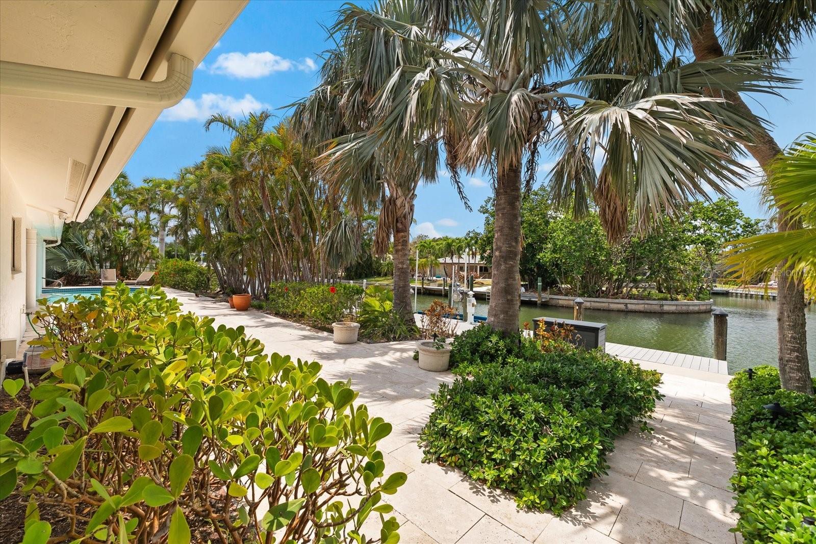 Image 28 of 55 For 868 Siesta Key Circle