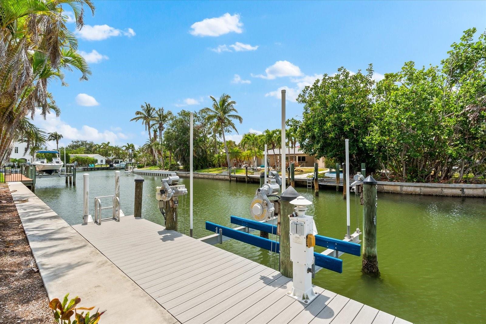 Image 31 of 55 For 868 Siesta Key Circle