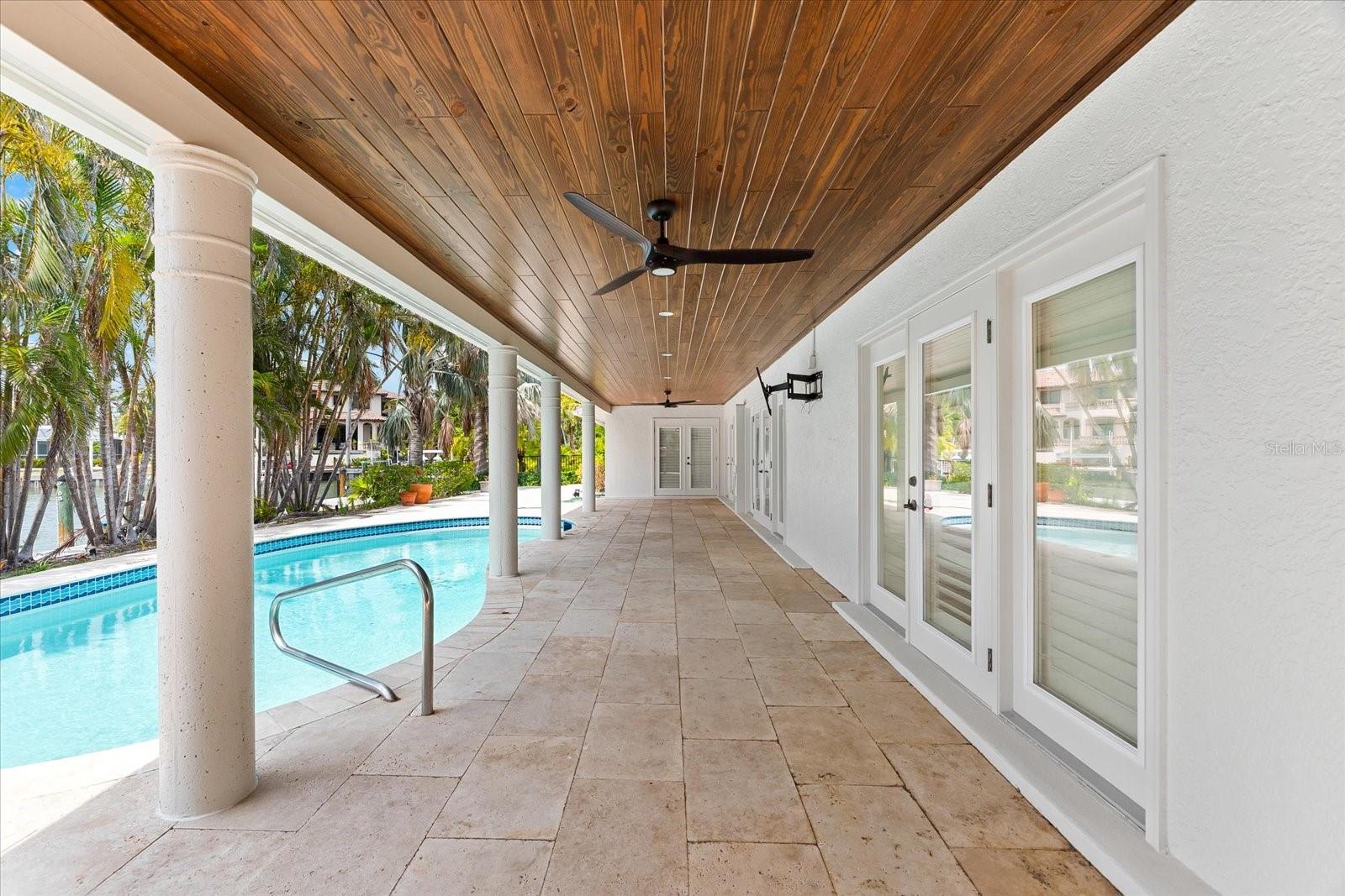 Image 43 of 55 For 868 Siesta Key Circle
