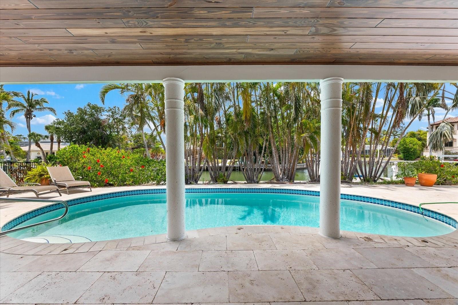 Image 44 of 55 For 868 Siesta Key Circle