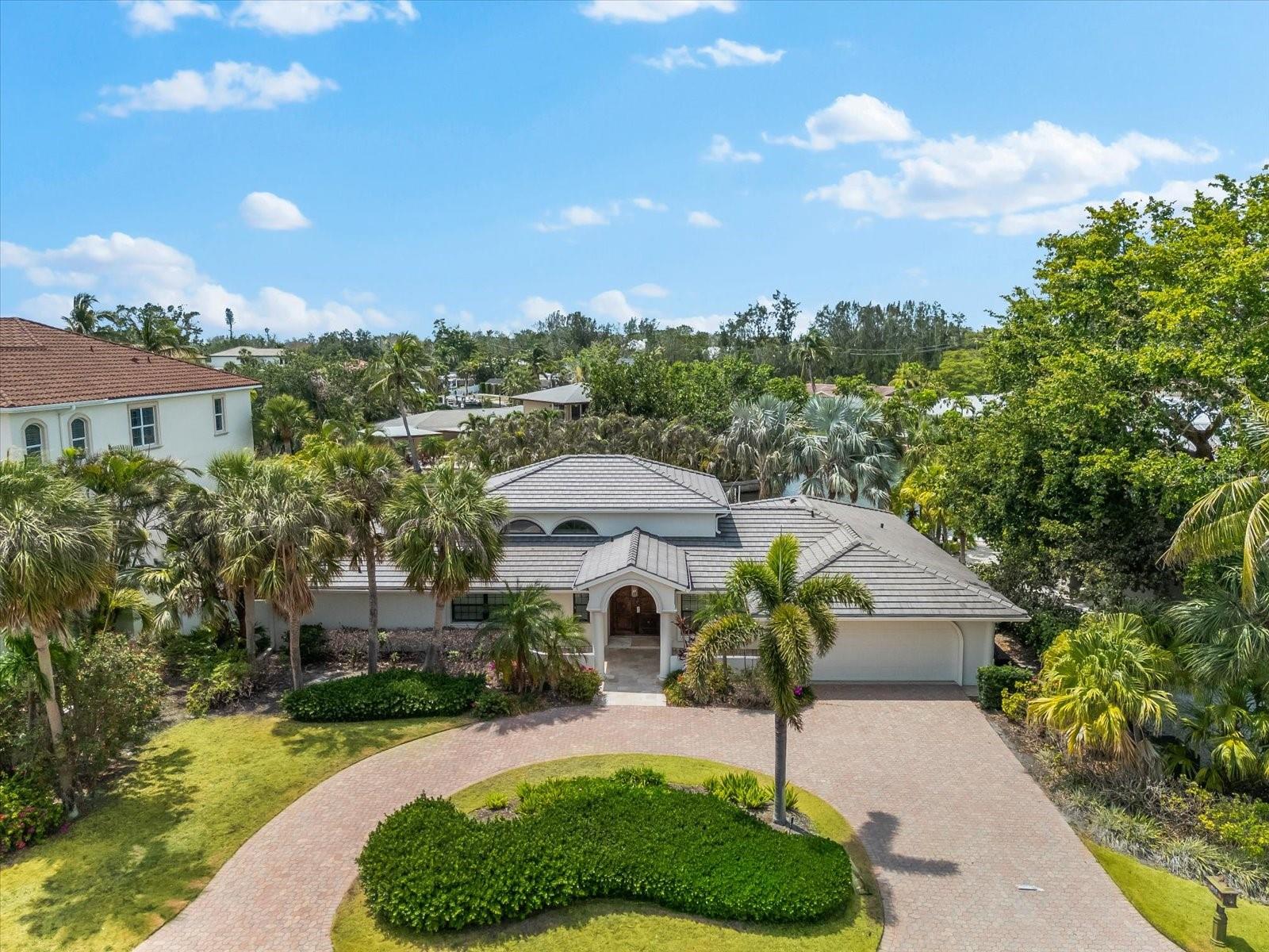 Image 47 of 55 For 868 Siesta Key Circle
