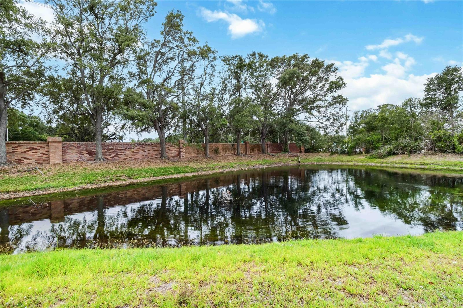Image 46 of 55 For 7 Arbor Oaks Drive