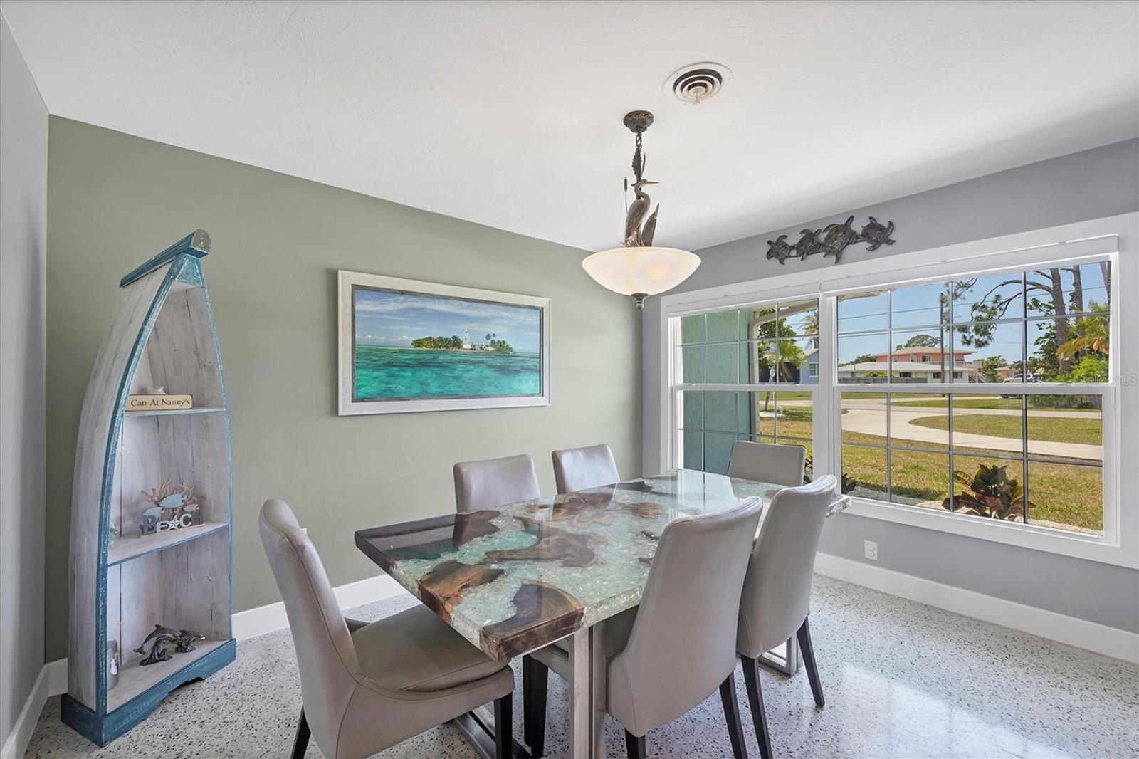 Image 10 of 40 For 2100 Oyster Creek Drive