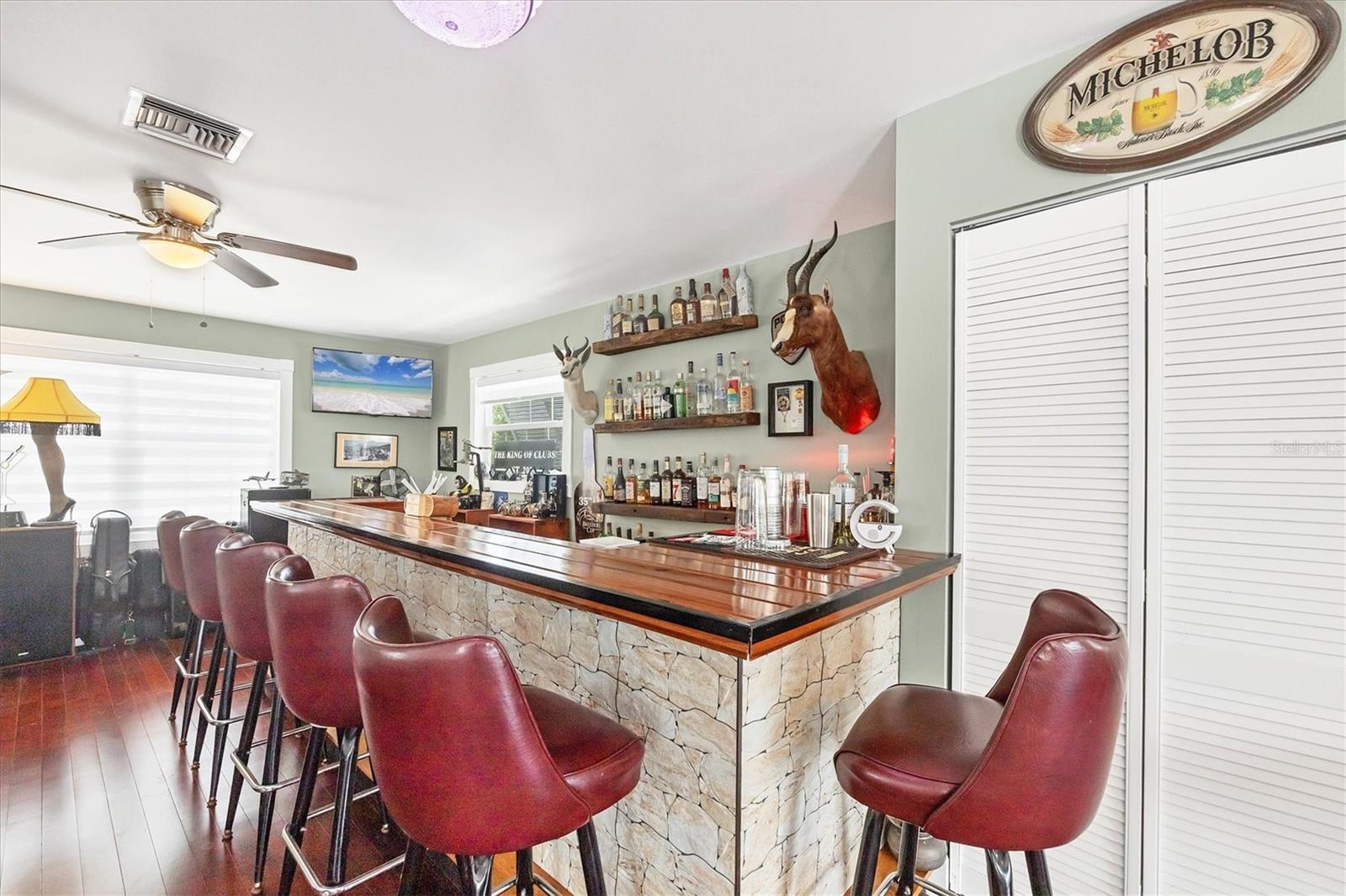 Image 22 of 40 For 2100 Oyster Creek Drive