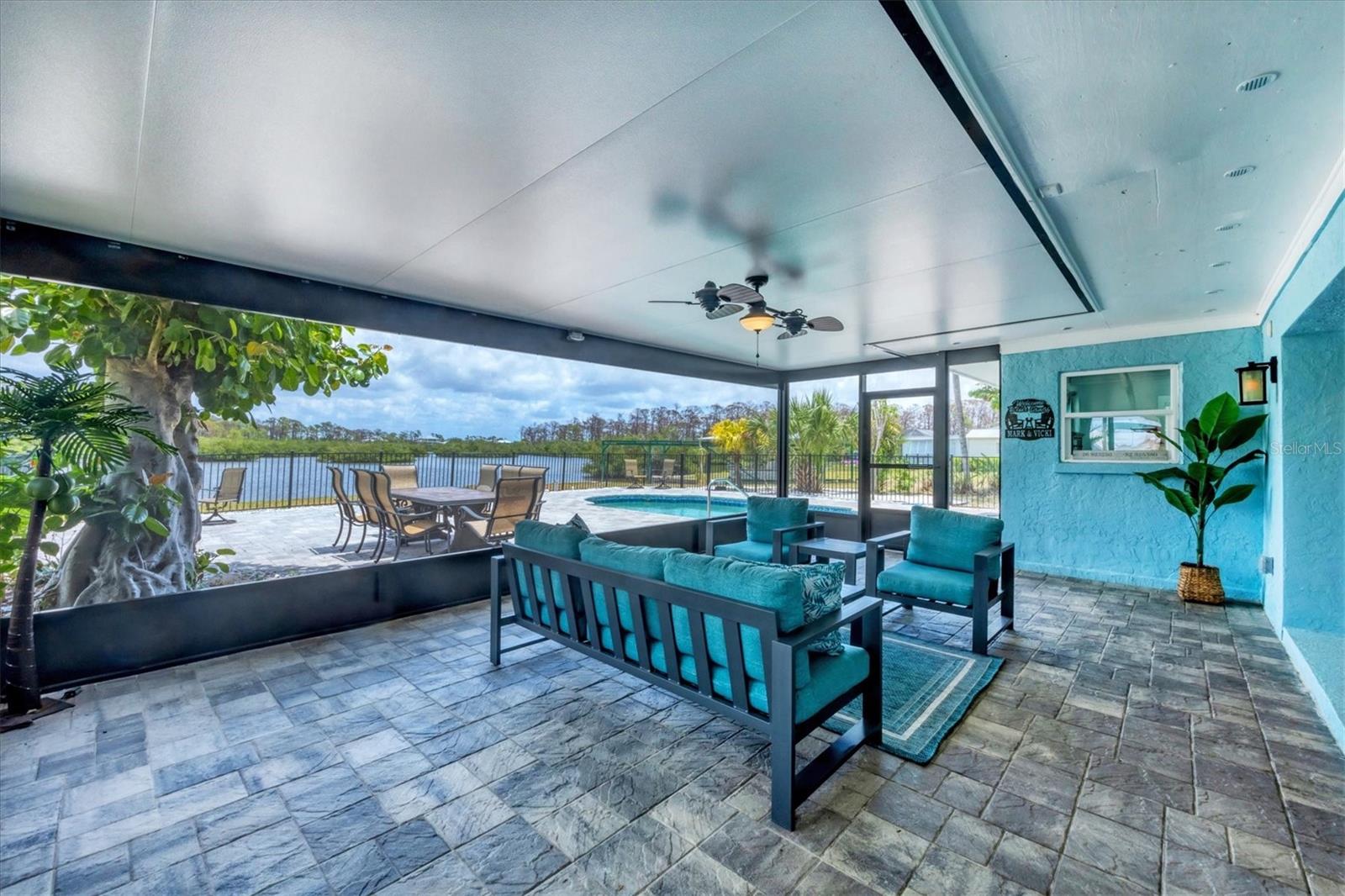Image 24 of 40 For 2100 Oyster Creek Drive